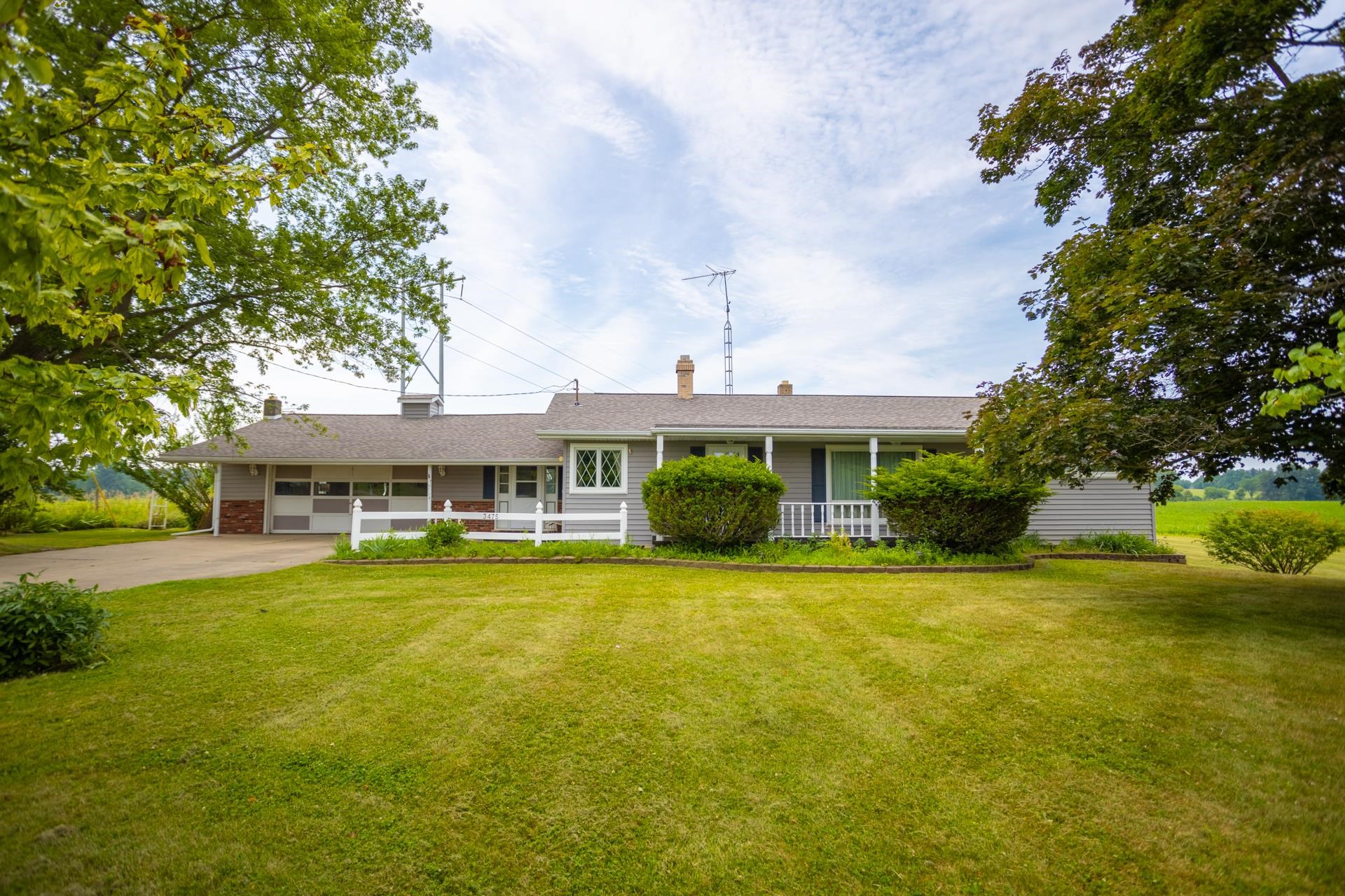 3475 W Brewer RD