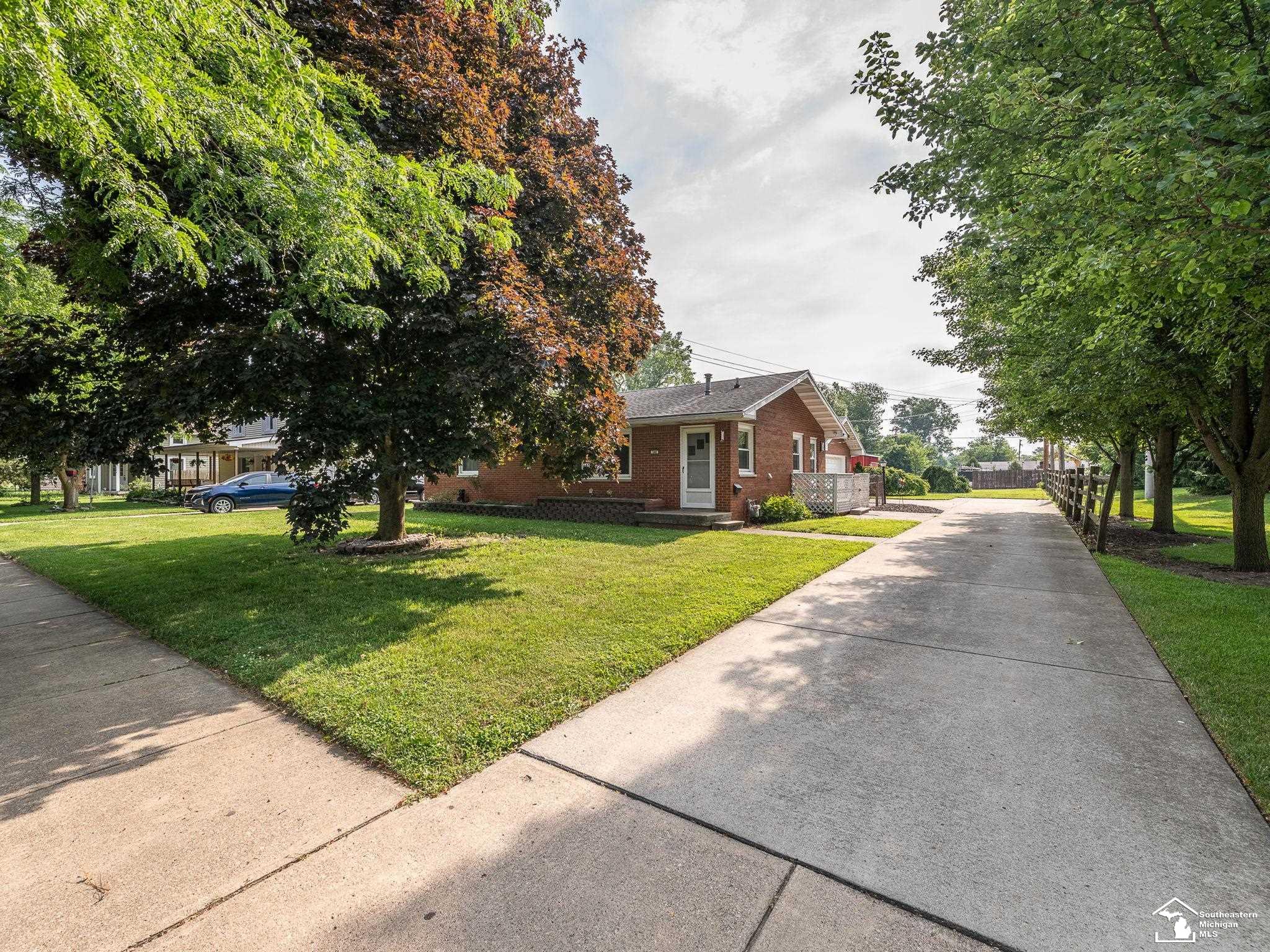 240 Ypsilanti ST