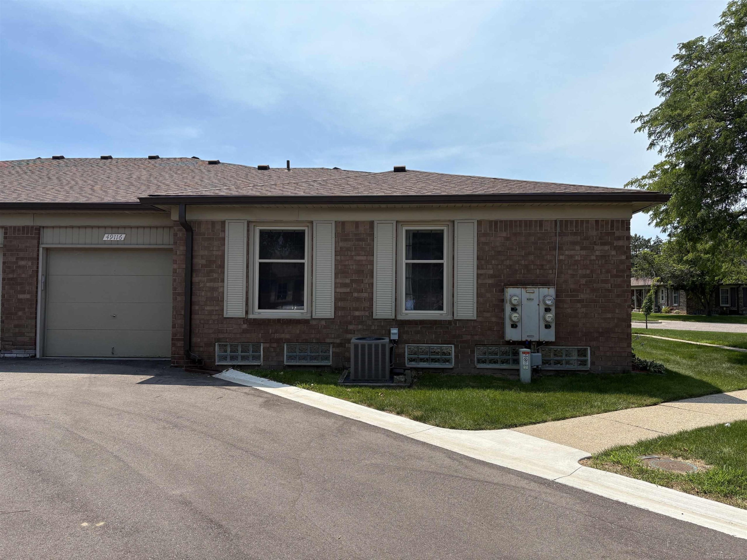 49116 Conway CT