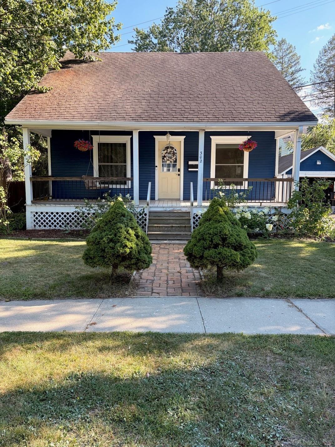 302 High ST