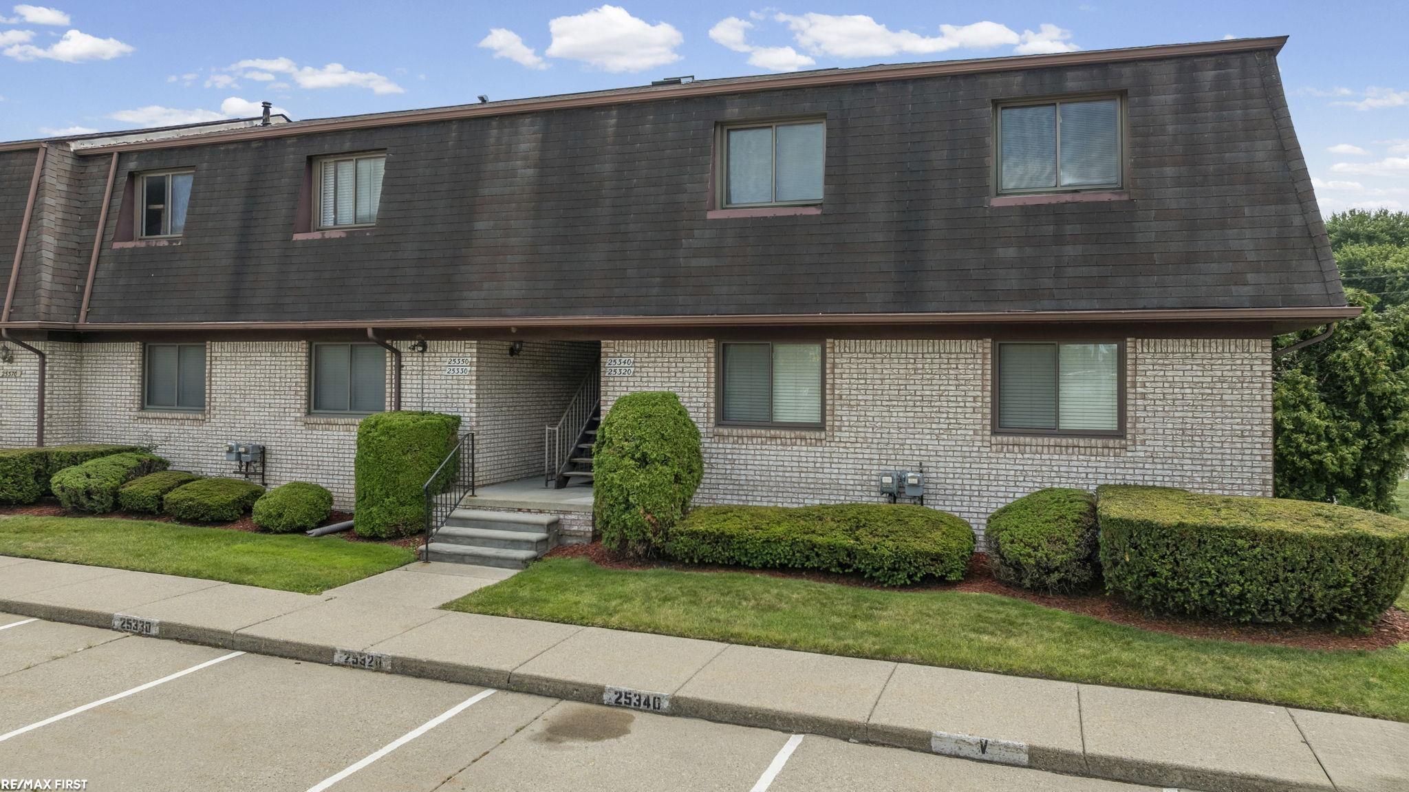 25340 QUARTER DECK ST