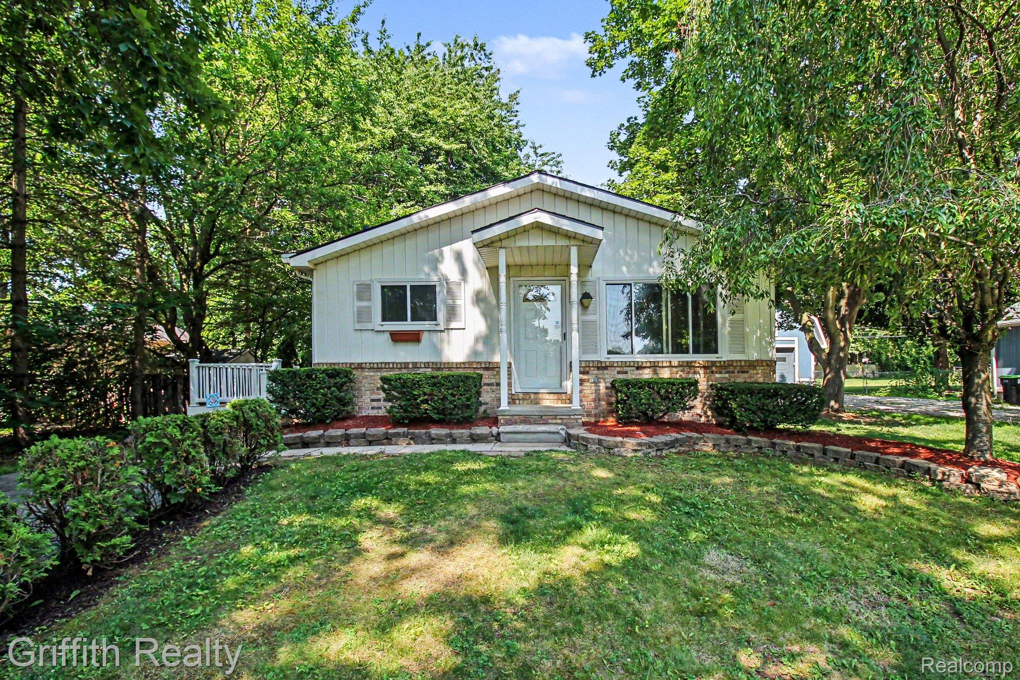 5096, Walker, Brighton, Michigan, 48114
