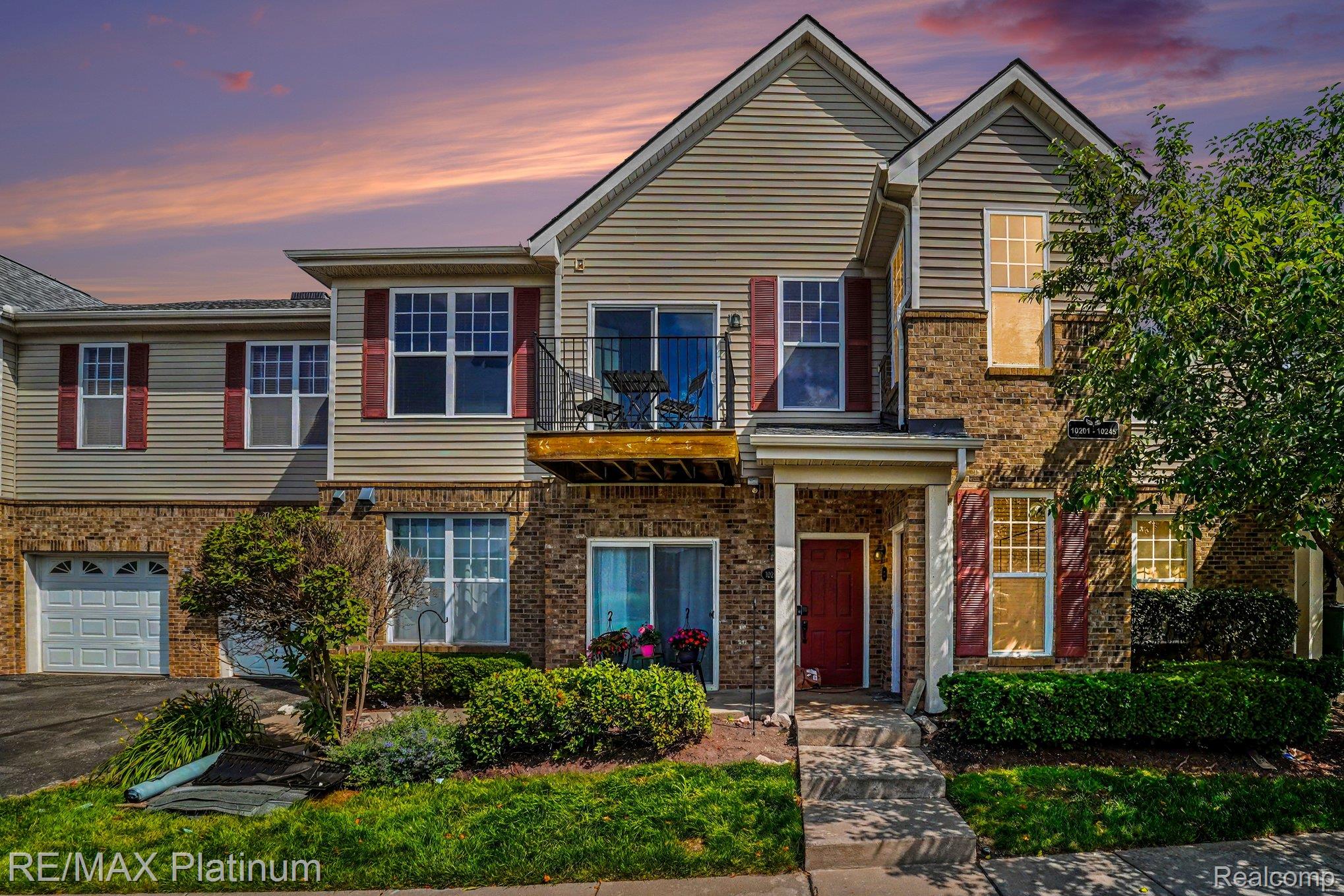 10217, CROSSVIEW TRAIL, Howell, Michigan, 48855