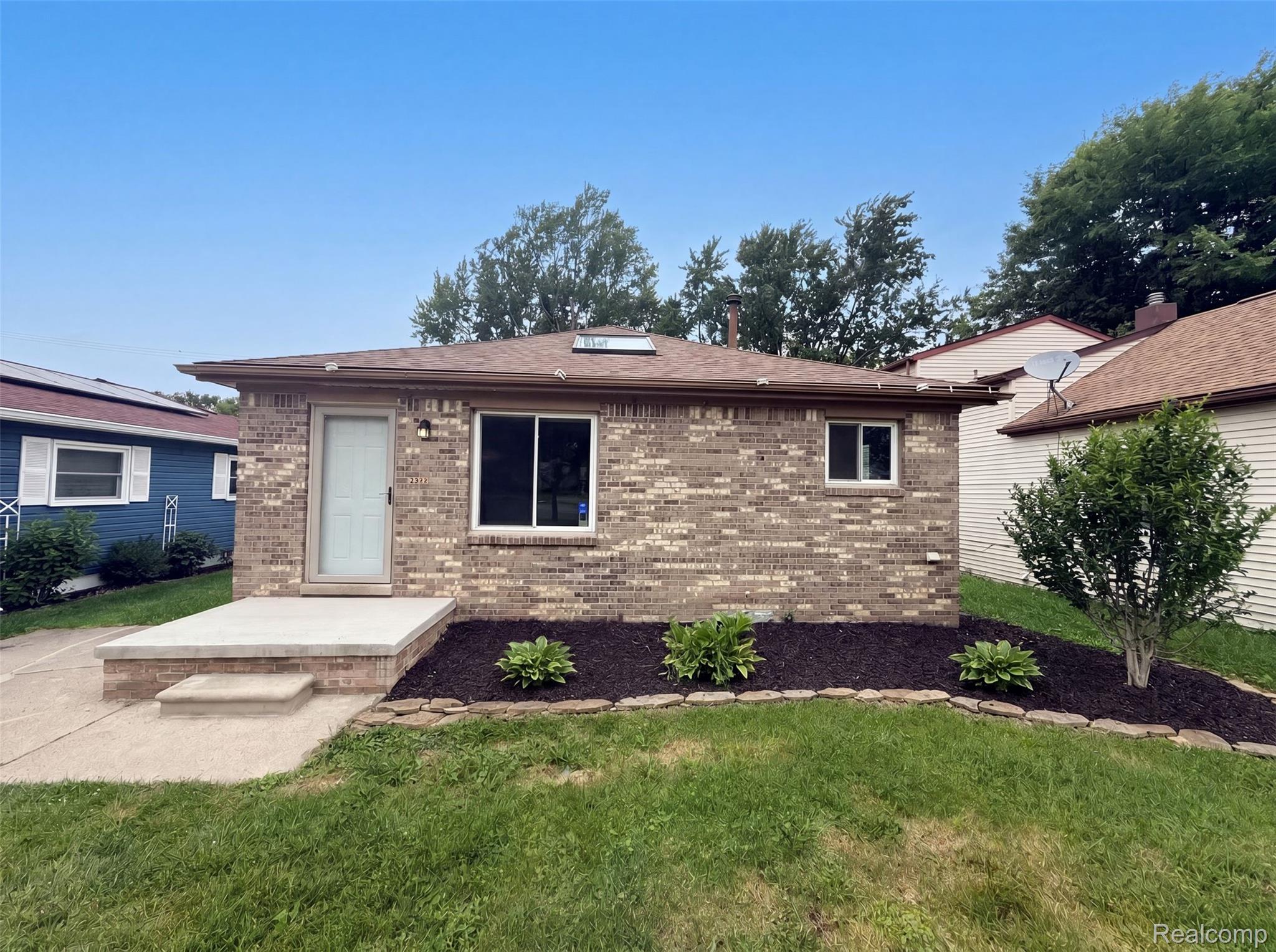 33522, Fernwood, Westland, Michigan, 48186