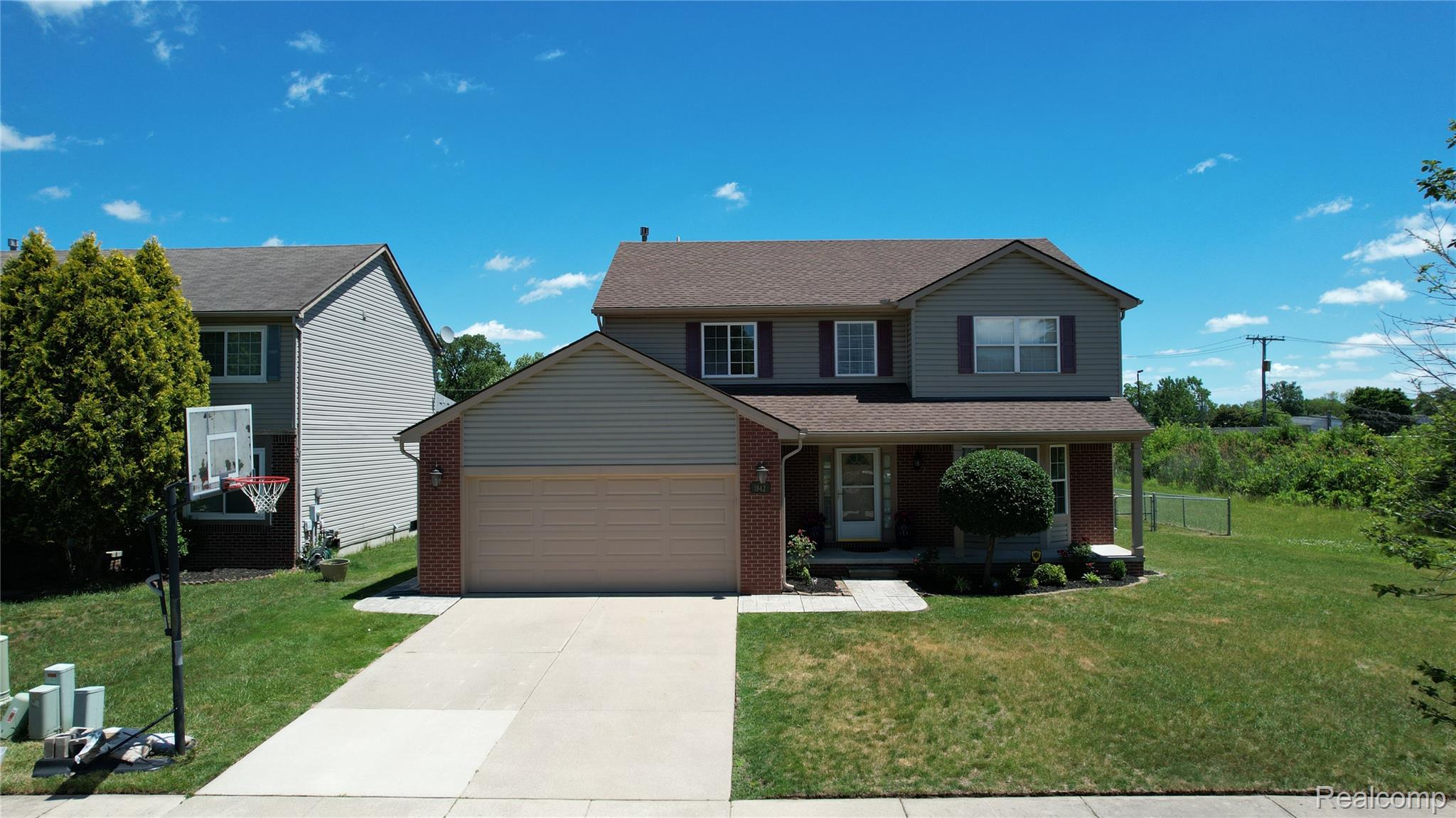 1842, Enterprise, Troy, Michigan, 48083
