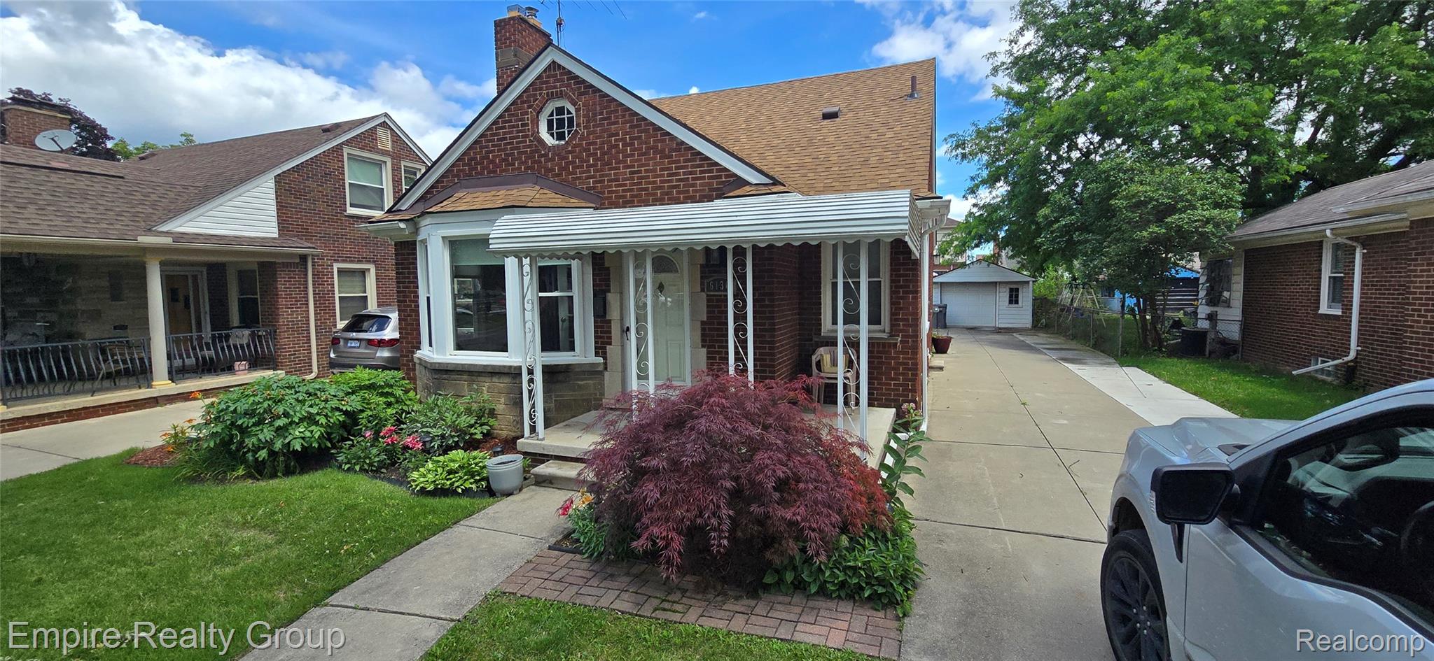 6130, Oakman, Dearborn, Michigan, 48126