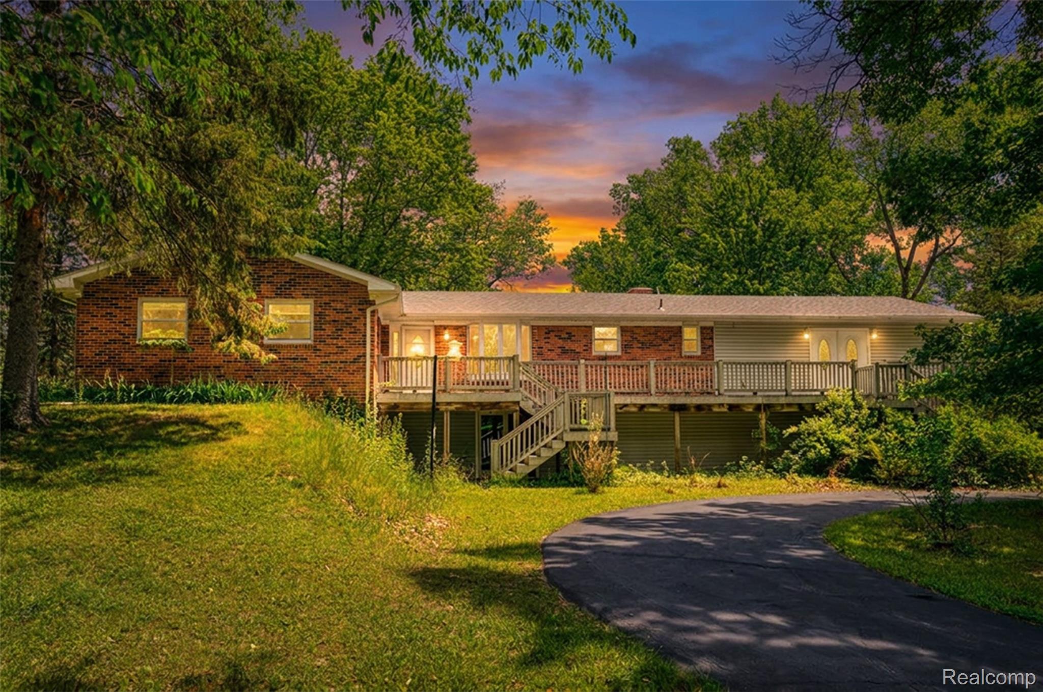 4200, Angels, Pinckney, Michigan, 48169