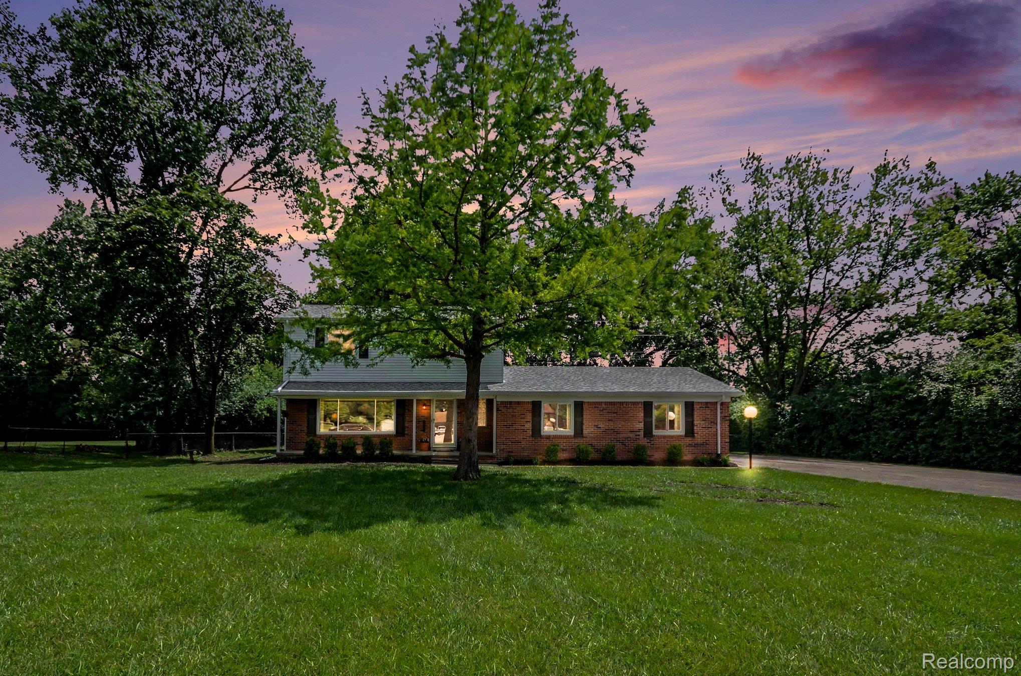 24474, Springbrook, Farmington, Michigan, 48336