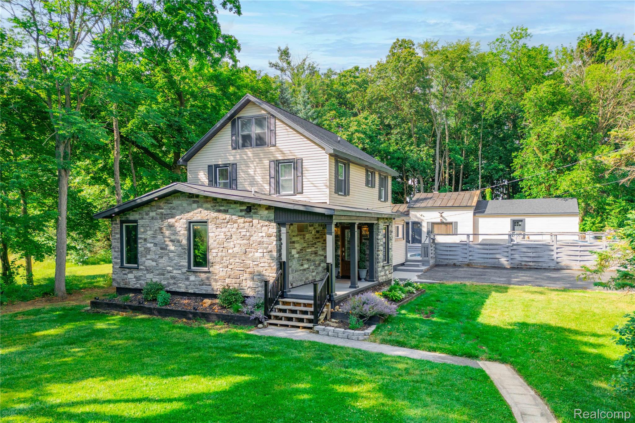 4860, Bluebush, Monroe, Michigan, 48162