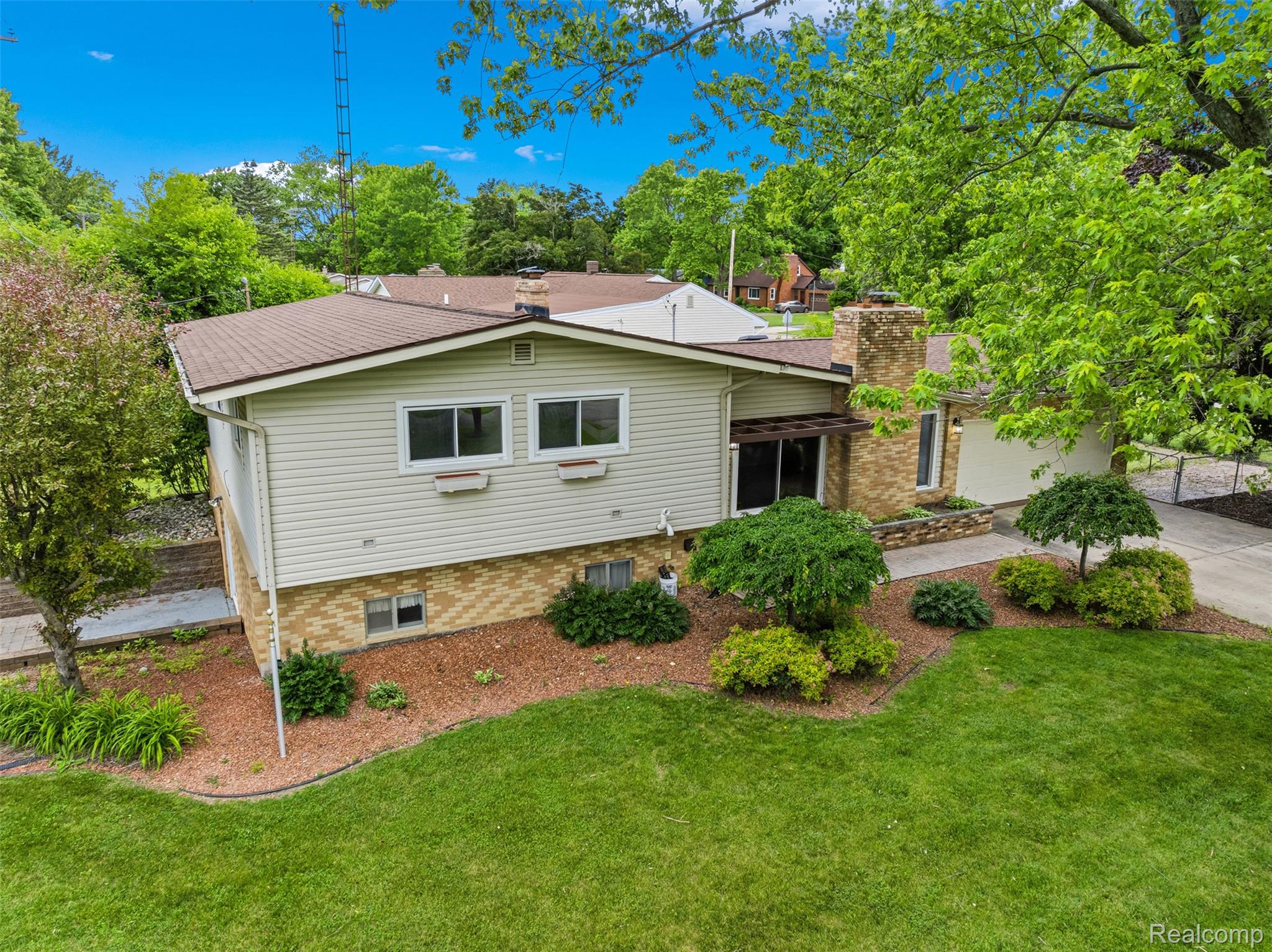 5120, Hillcrest, Flint, Michigan, 48506