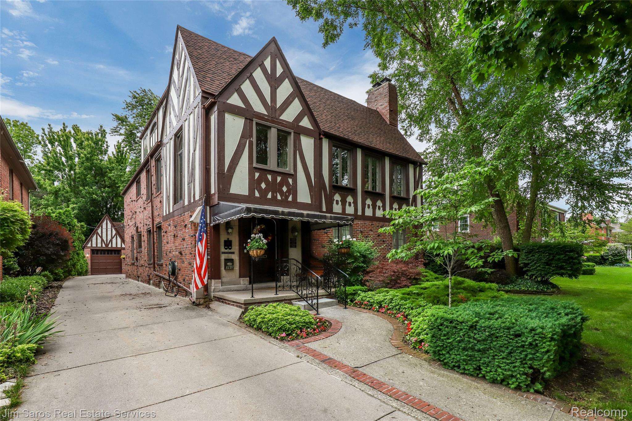 764, Harcourt, Grosse Pointe Park, Michigan, 48230