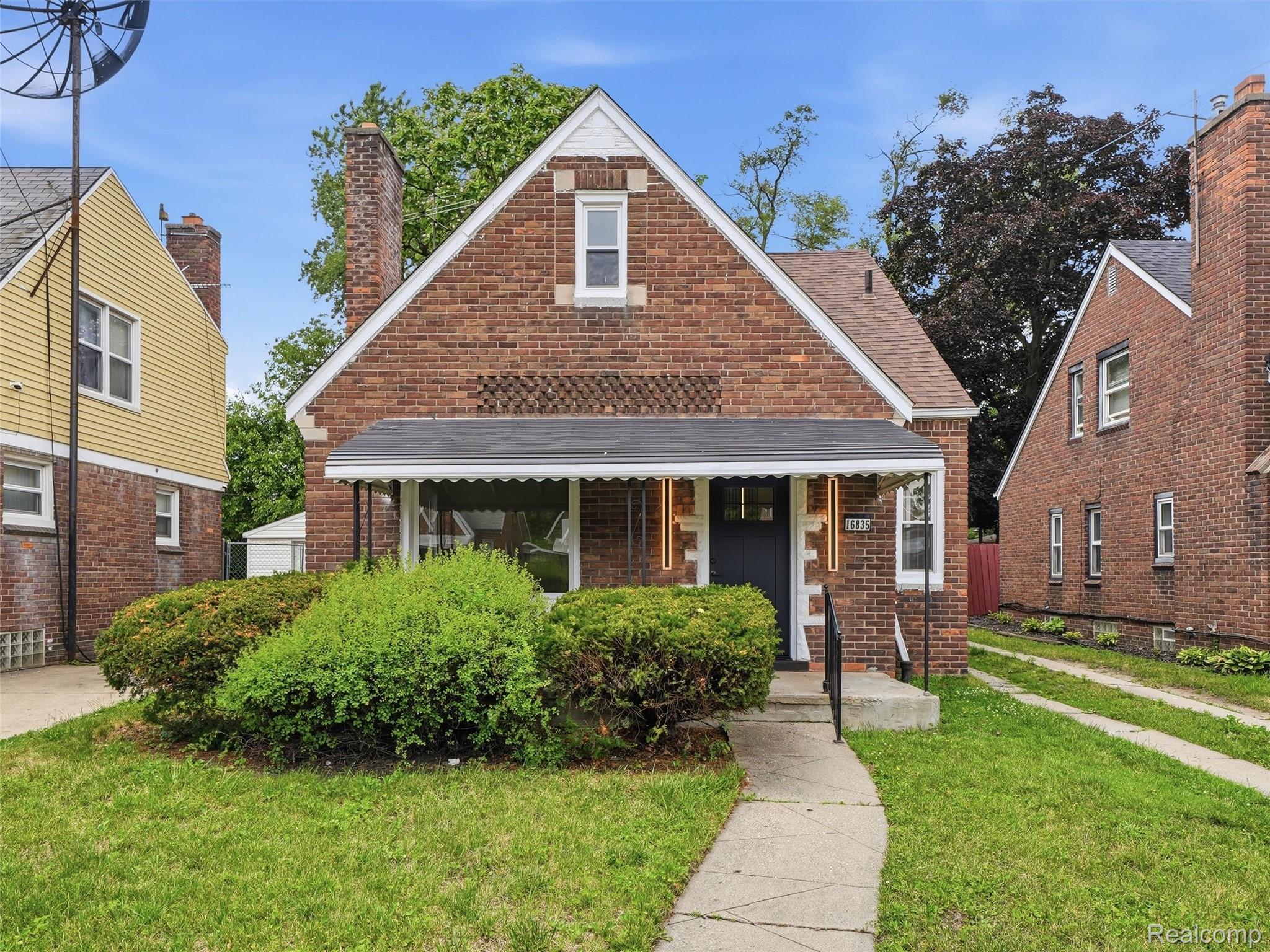 16835, Lesure, Detroit, Michigan, 48235