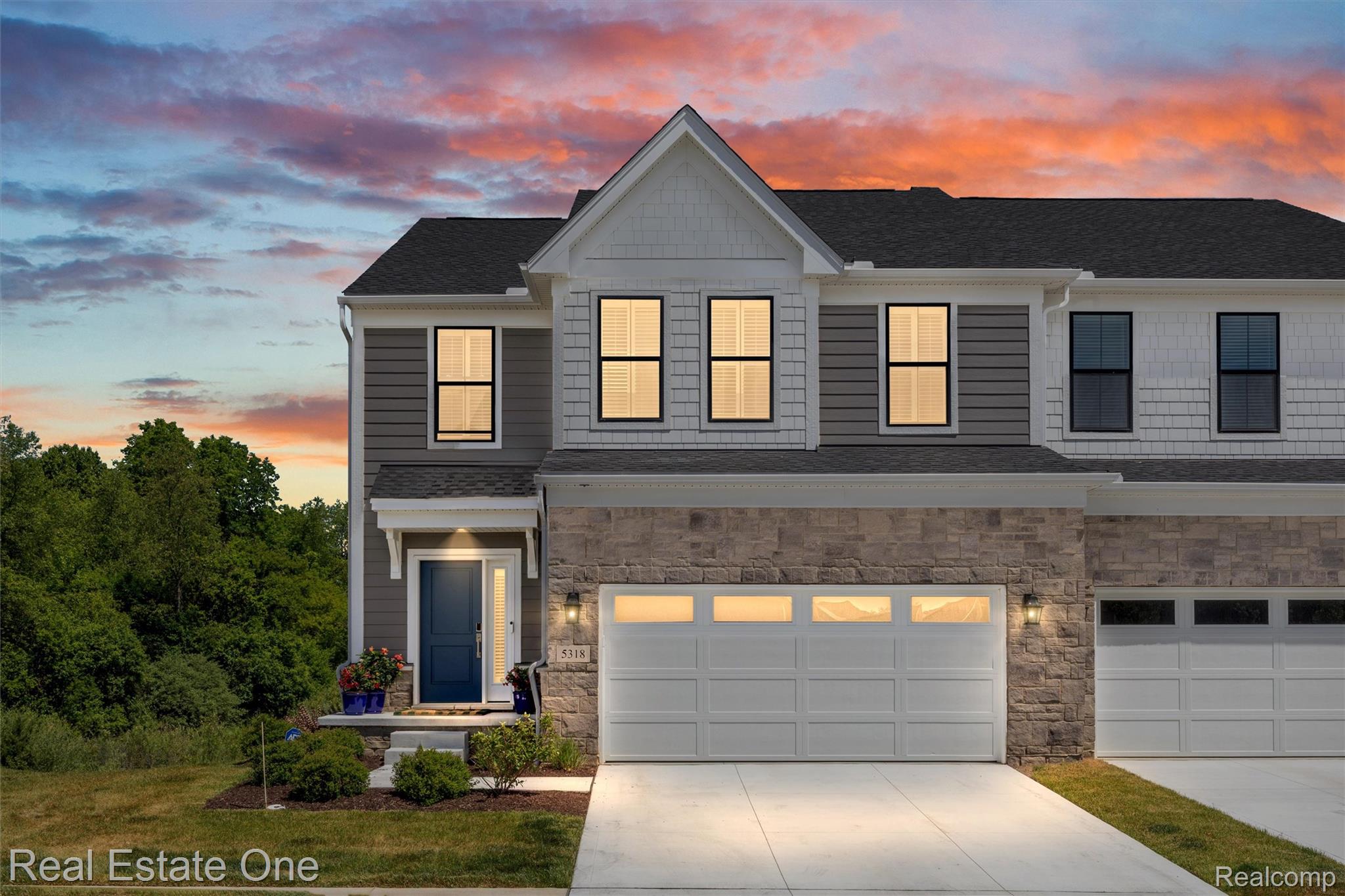 5318, Trail Vista, West Bloomfield, Michigan, 48323