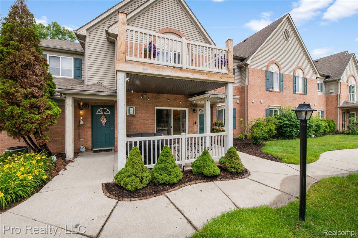 426, Marigold, Westland, Michigan, 48185