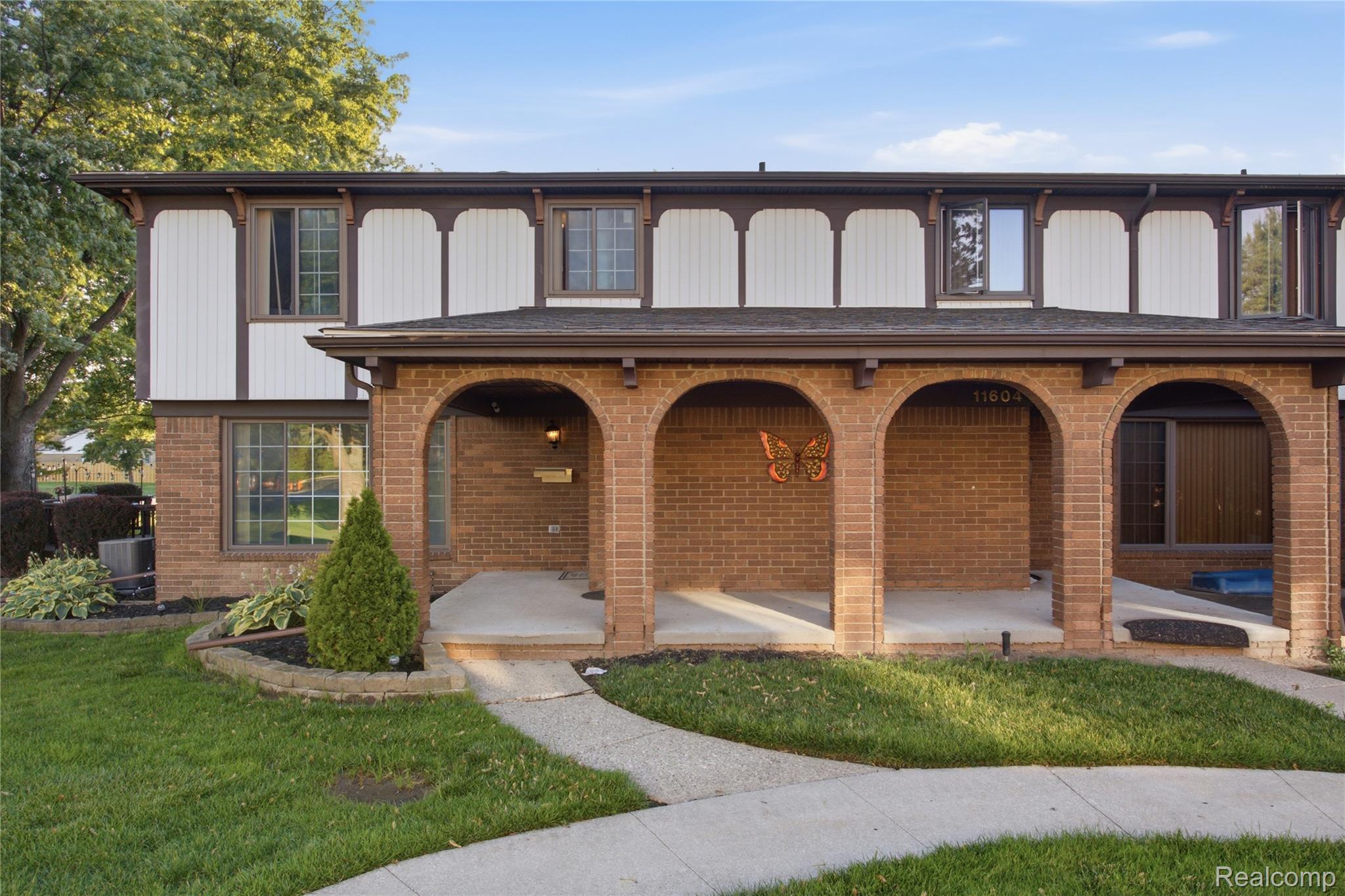 11606, Meadow Lane, Warren, Michigan, 48093