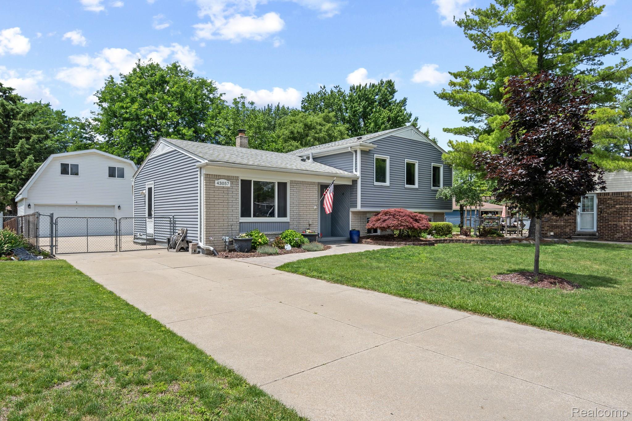 43057, Bond, Sterling Heights, Michigan, 48313