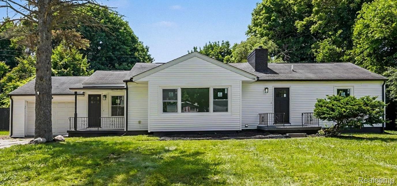 3217, Cass, Flint, Michigan, 48504