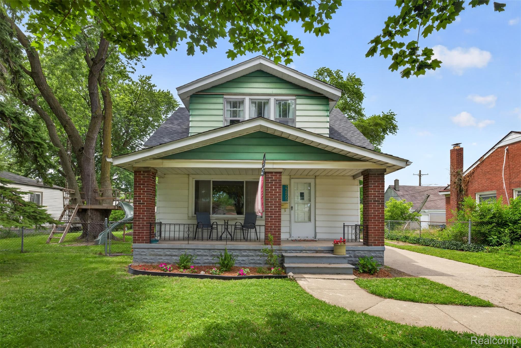 22865, Heussner, Warren, Michigan, 48089