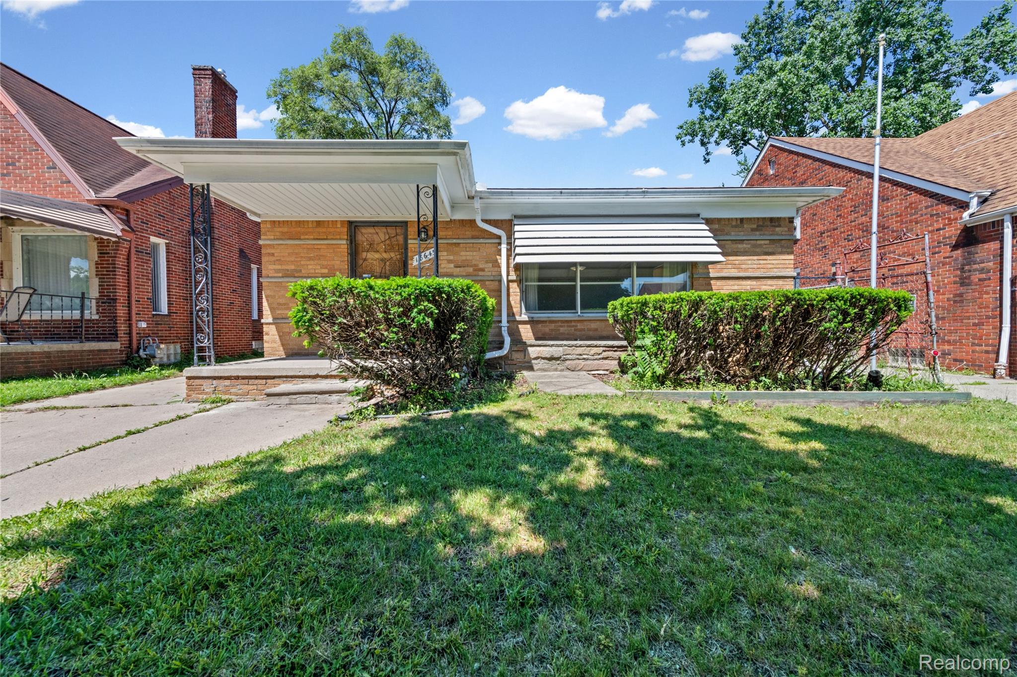 18645, Whitcomb, Detroit, Michigan, 48235