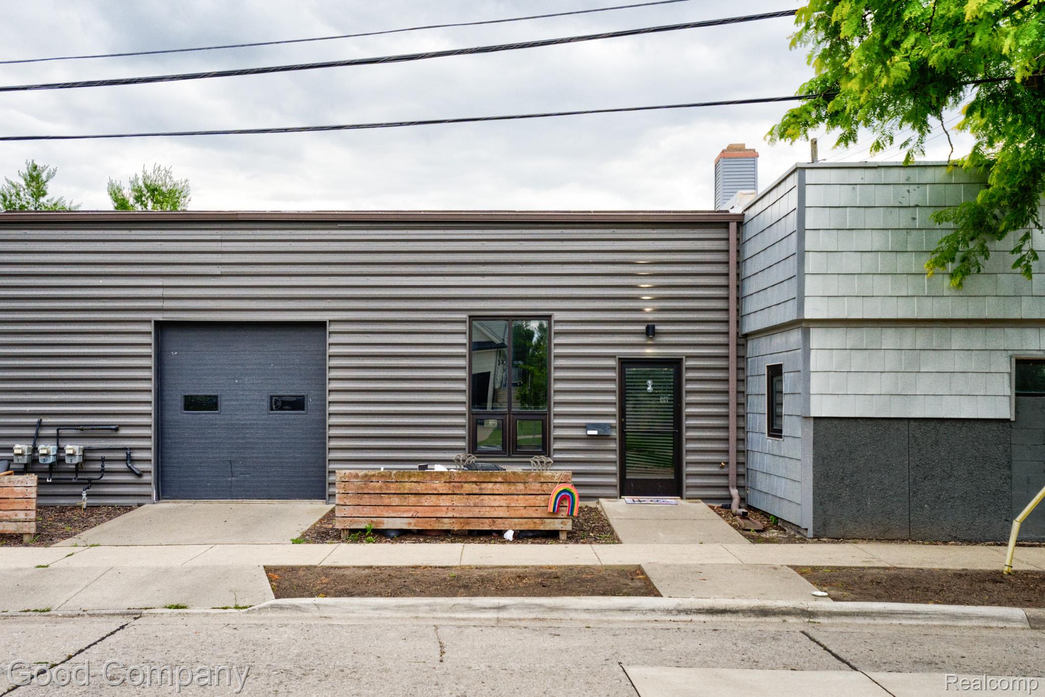 1300, Batavia, #2, Royal Oak, Michigan, 48067