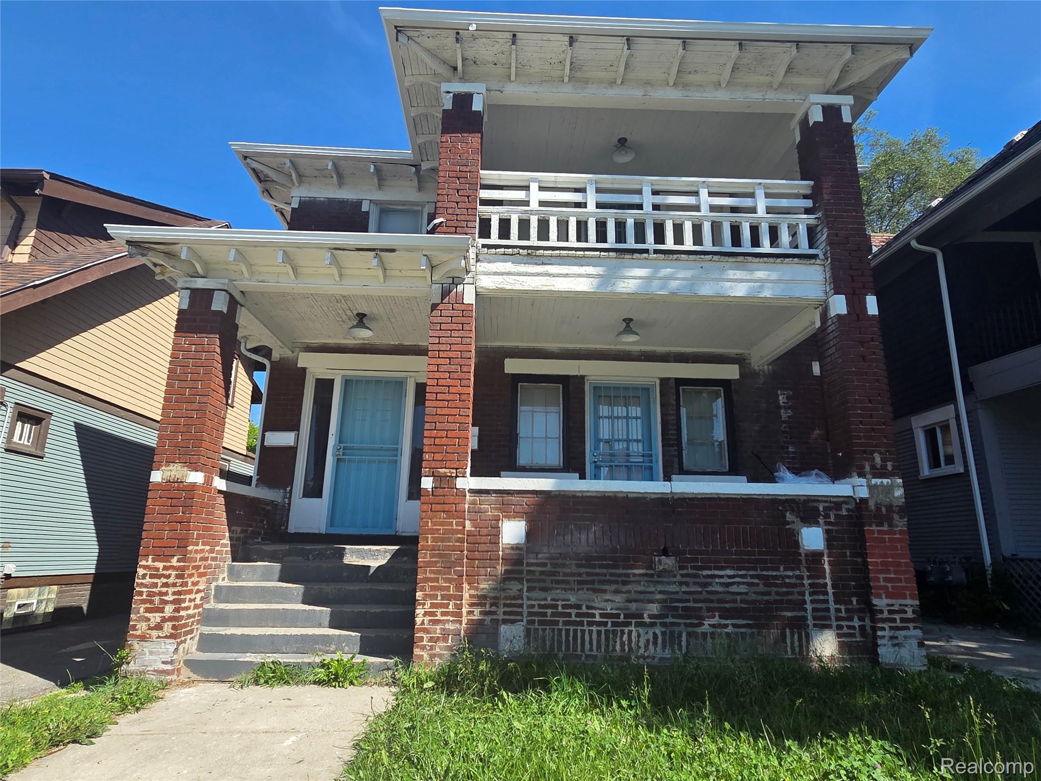 2982, Vicksburg, #Upper, Detroit, Michigan, 48206