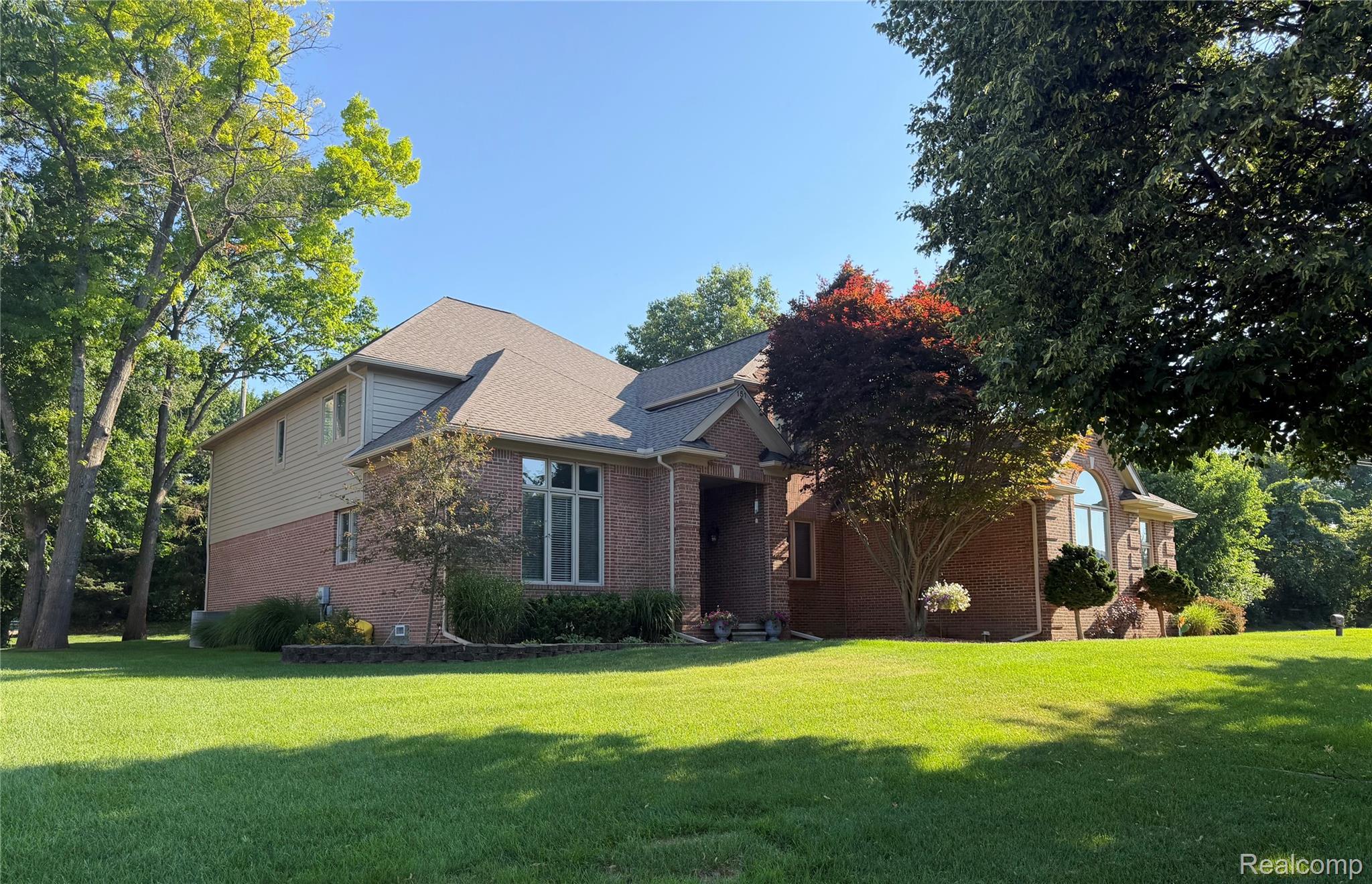 151, Wendover, Commerce Twp, Michigan, 48390
