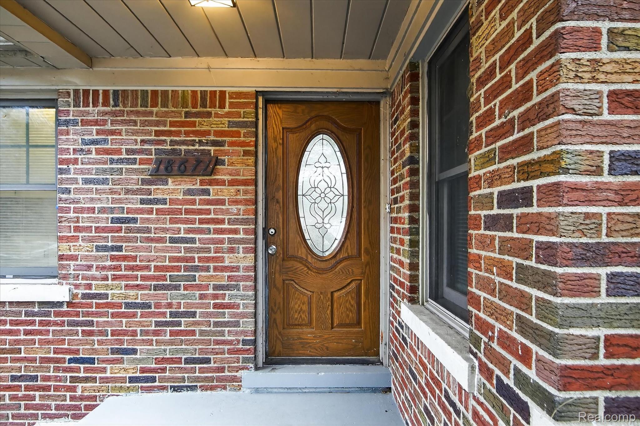 18671, Huntington, Harper Woods, Michigan, 48225