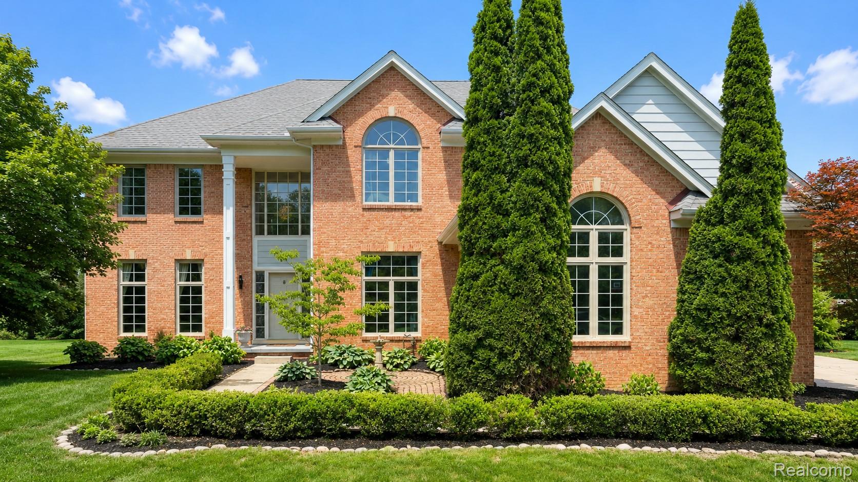 45896, Lathum, Novi, Michigan, 48374