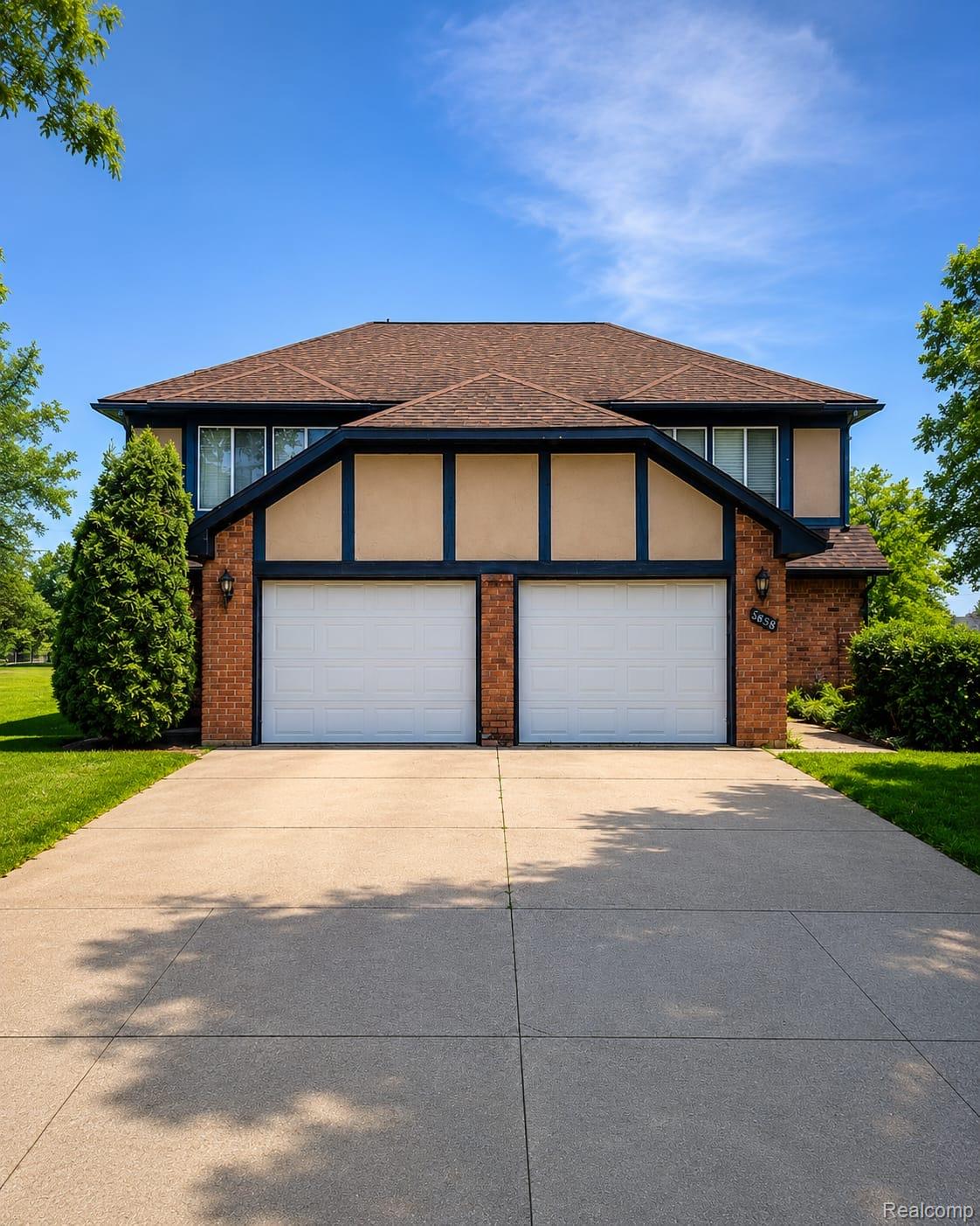 5858-5860, Niles, Troy, Michigan, 48098