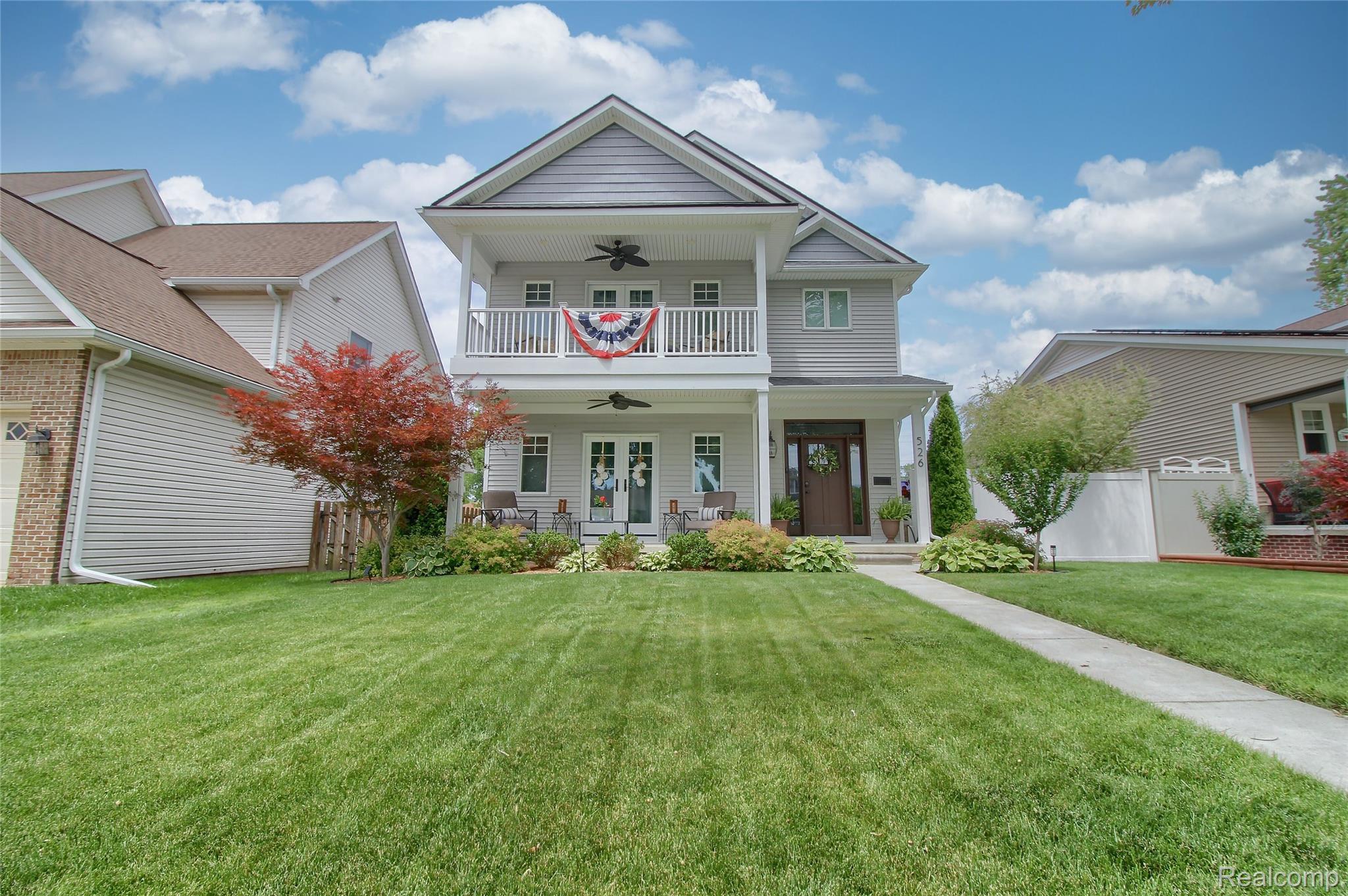 526, Plum, Wyandotte, Michigan, 48192