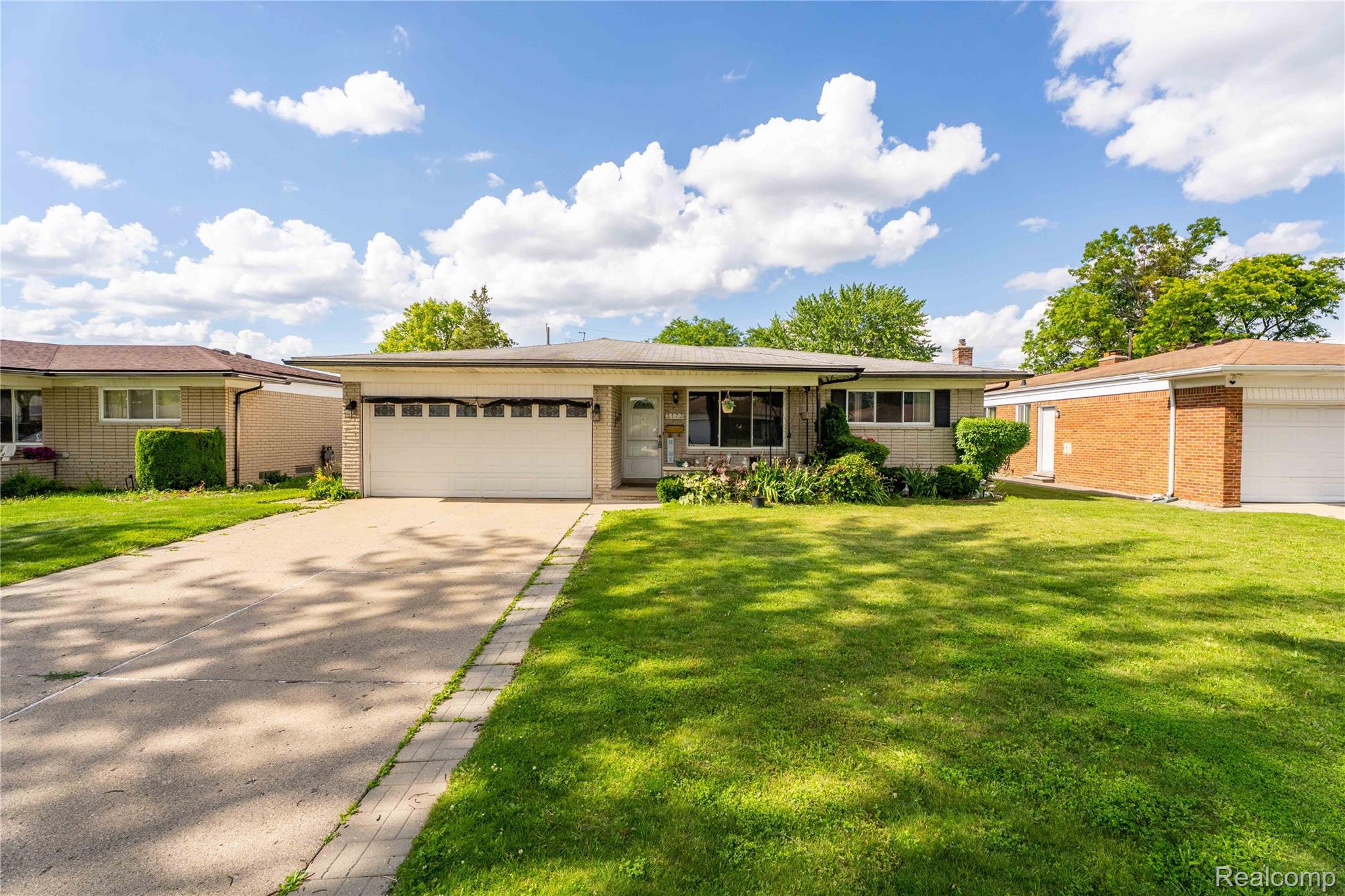 3173, Hedge, Sterling Heights, Michigan, 48310