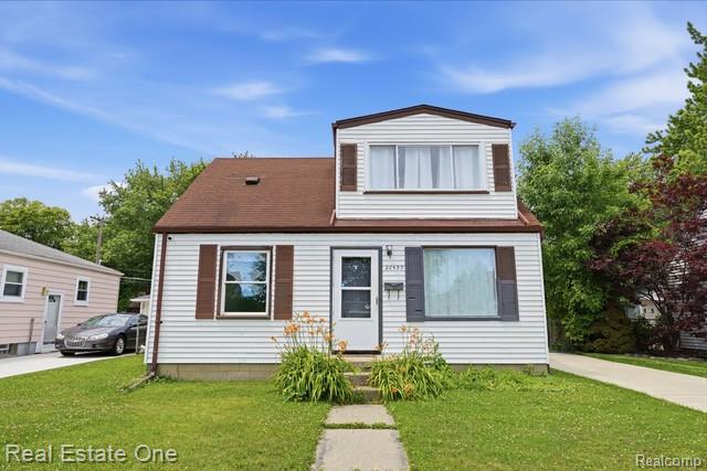 26435, Chippendale, Roseville, Michigan, 48066