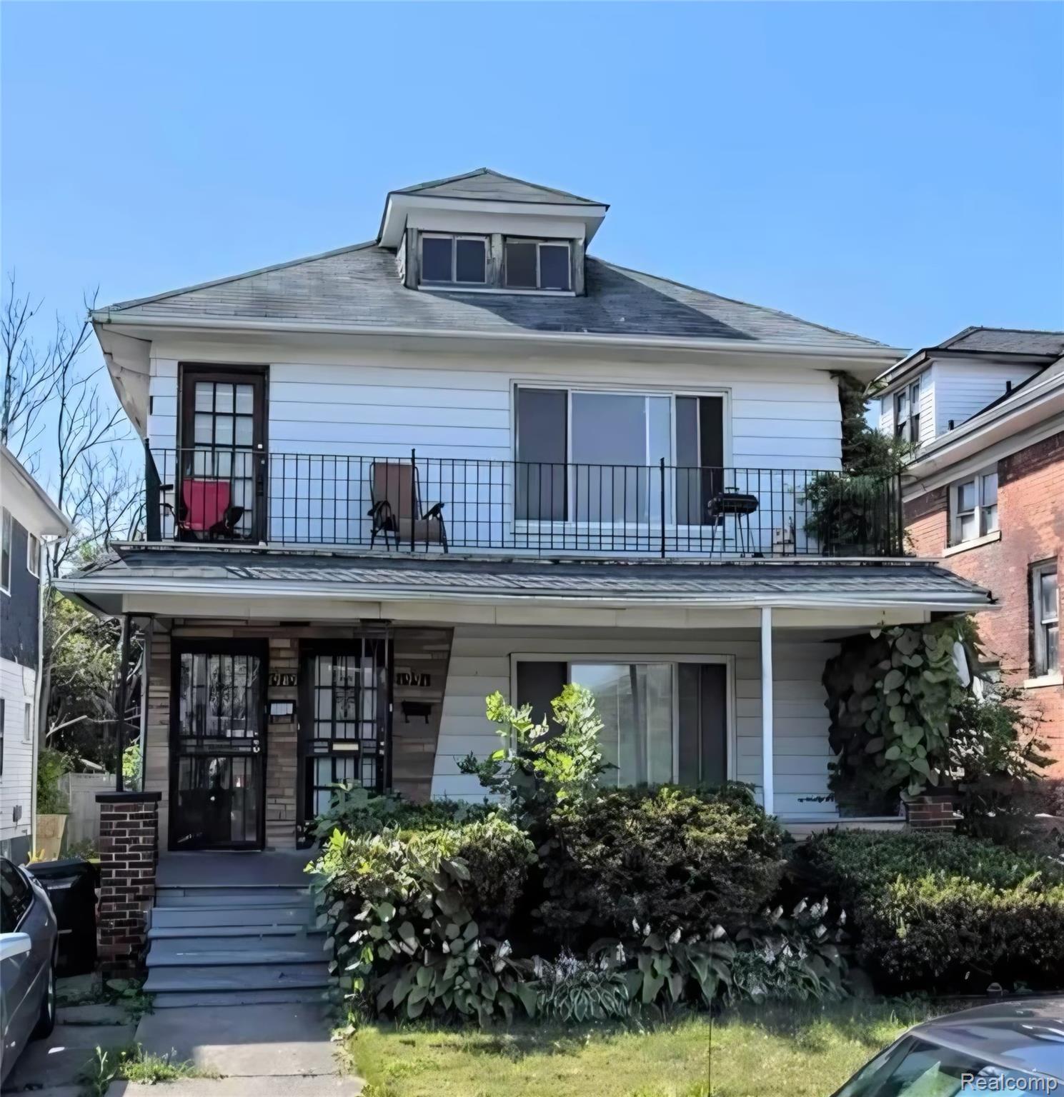 1989, Pasadena, Detroit, Michigan, 48238