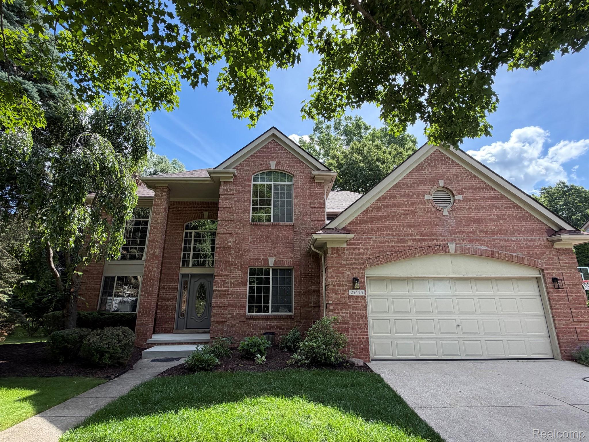 27424, Rosewood, Farmington Hills, Michigan, 48334