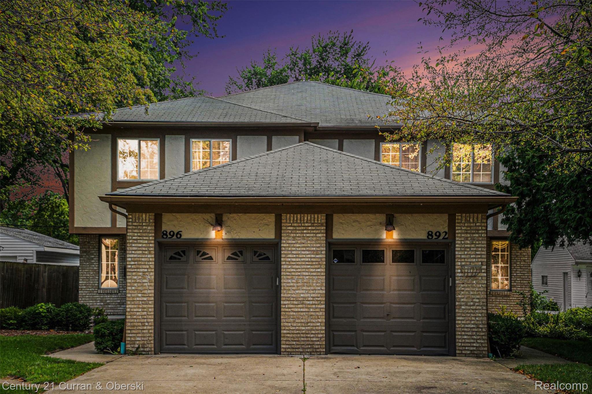 896, Saint Clair, Grosse Pointe, Michigan, 48230