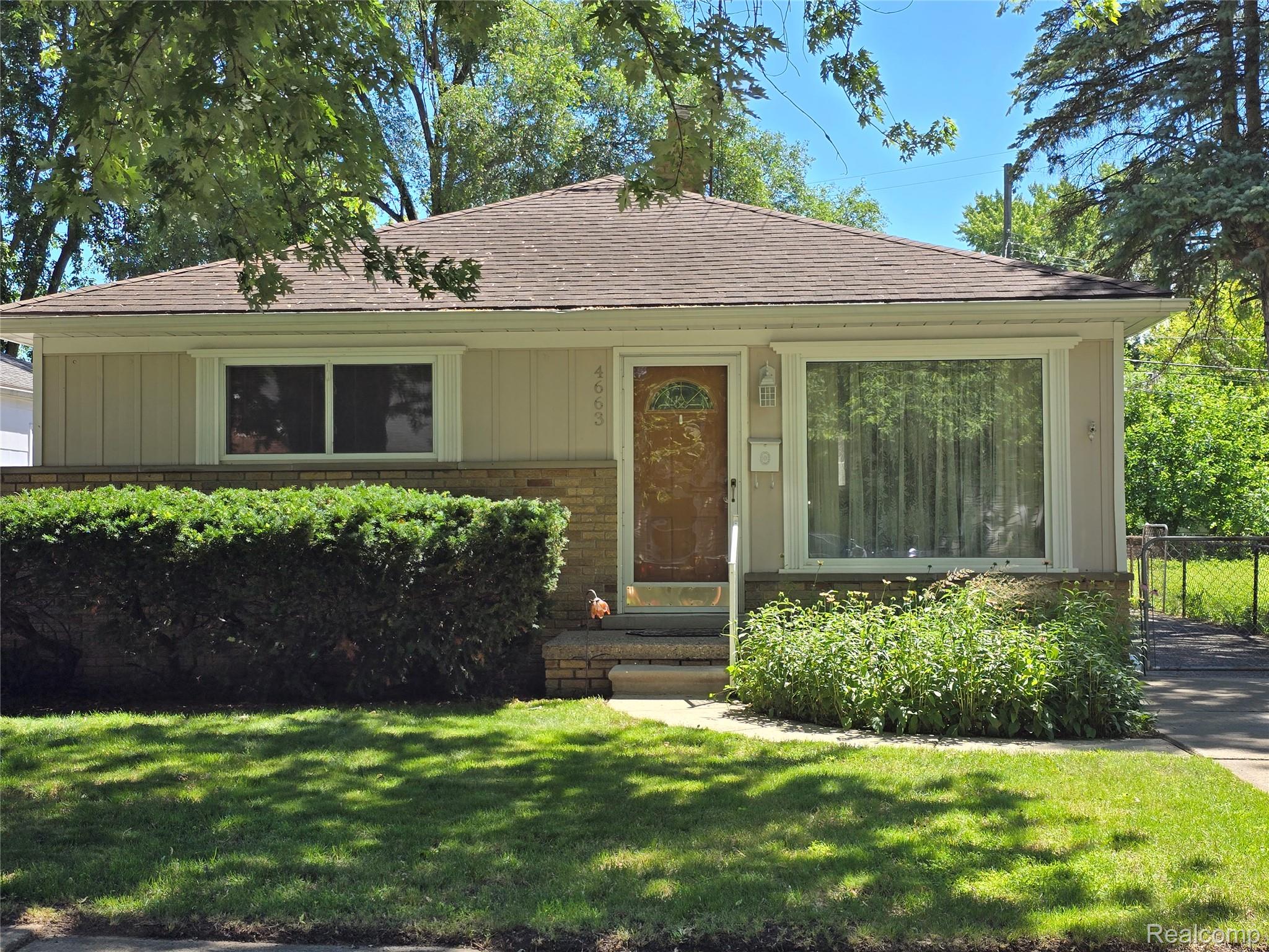 4663, Ziegler, Dearborn Heights, Michigan, 48125