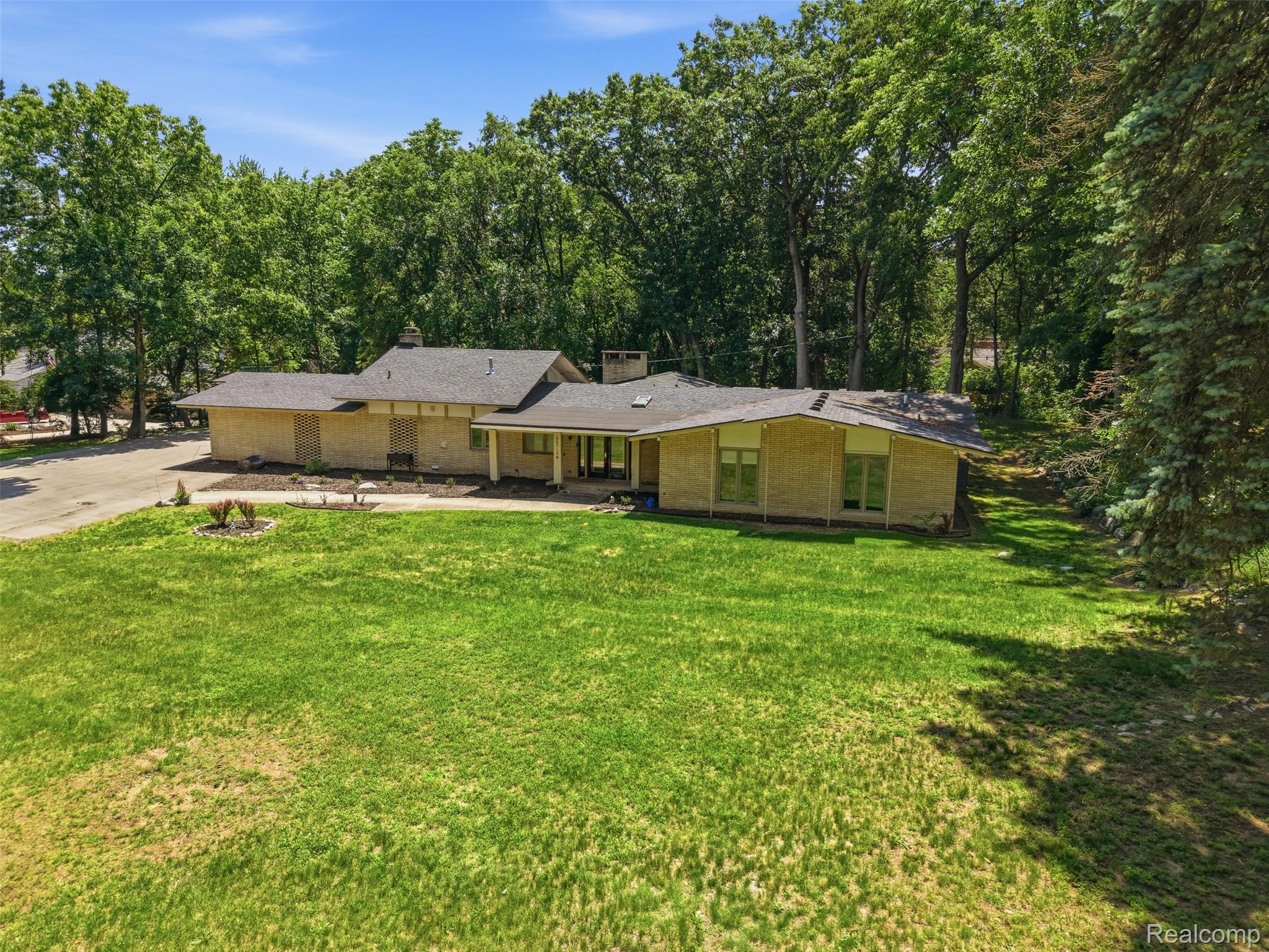 30715, Greenbriar, Franklin, Michigan, 48025