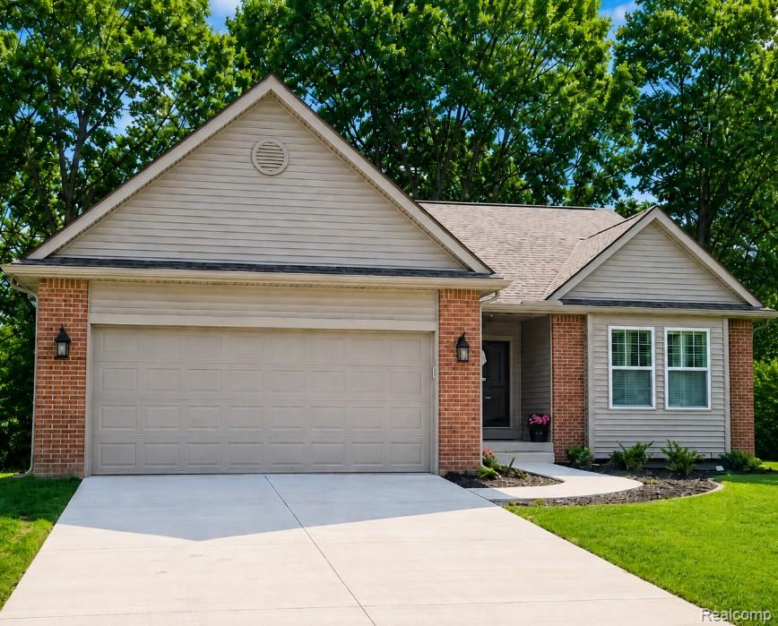 11469, Hidden Oaks, Clio, Michigan, 48420