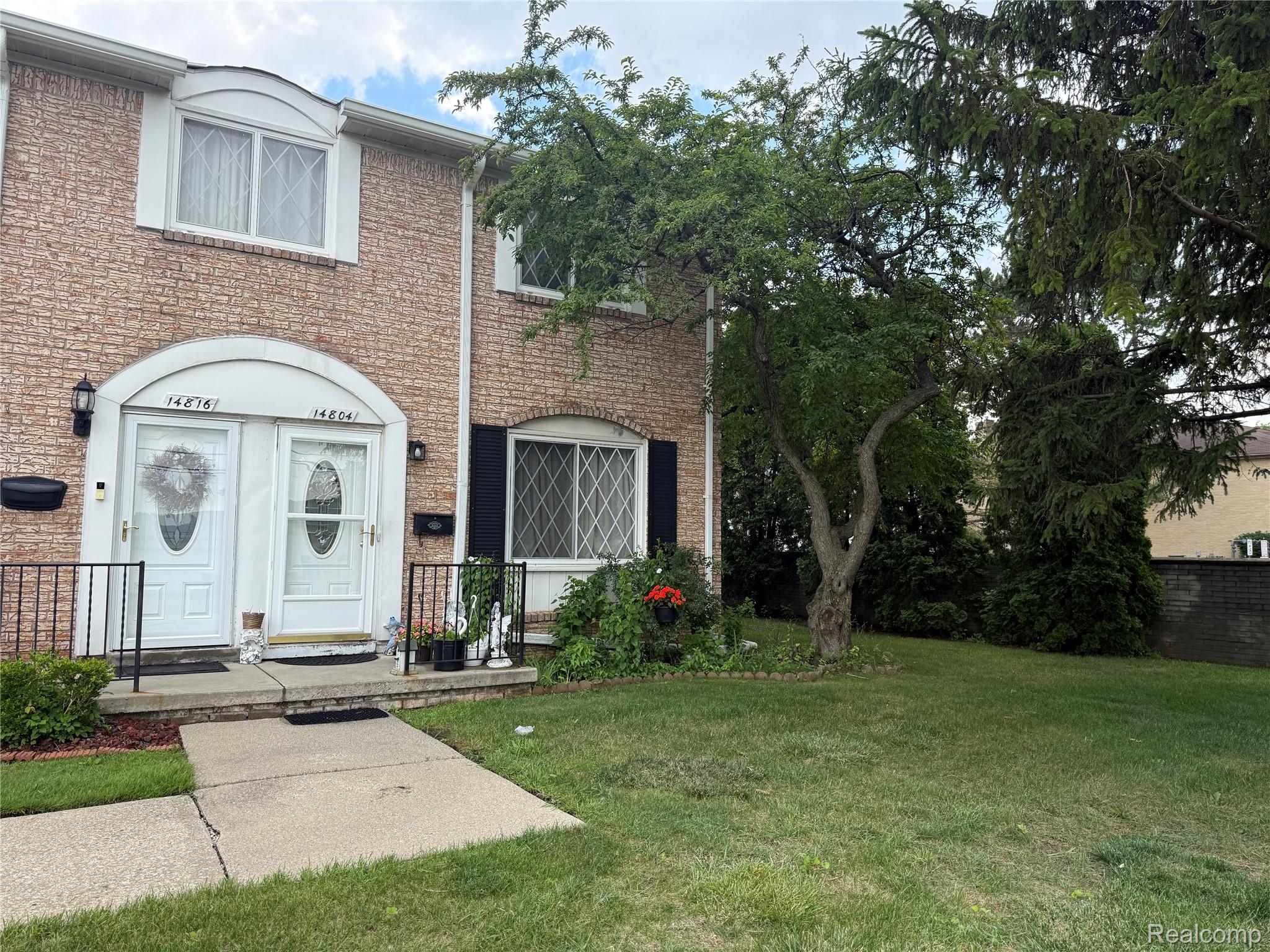 14804, El Dorado, #22, Warren, Michigan, 48088