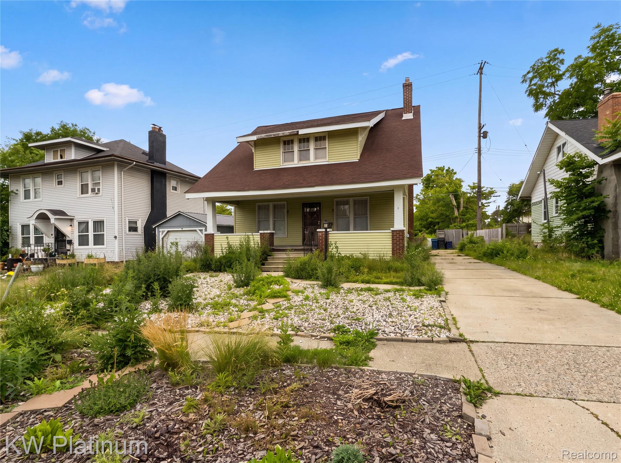 114, Hamilton, Flint, Michigan, 48503