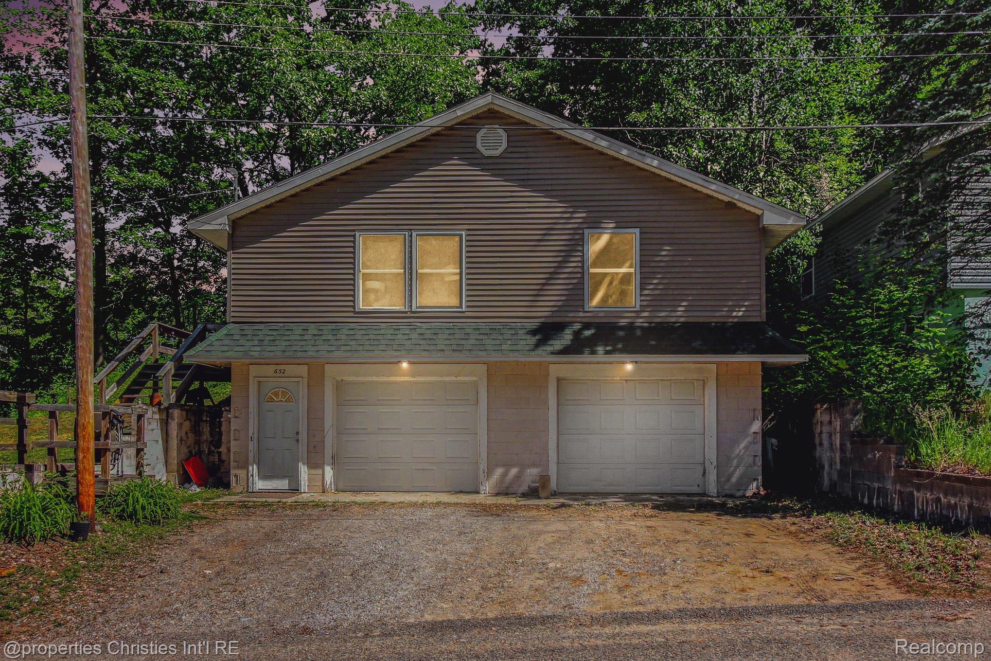 642, Sharon, Gaylord, Michigan, 49735