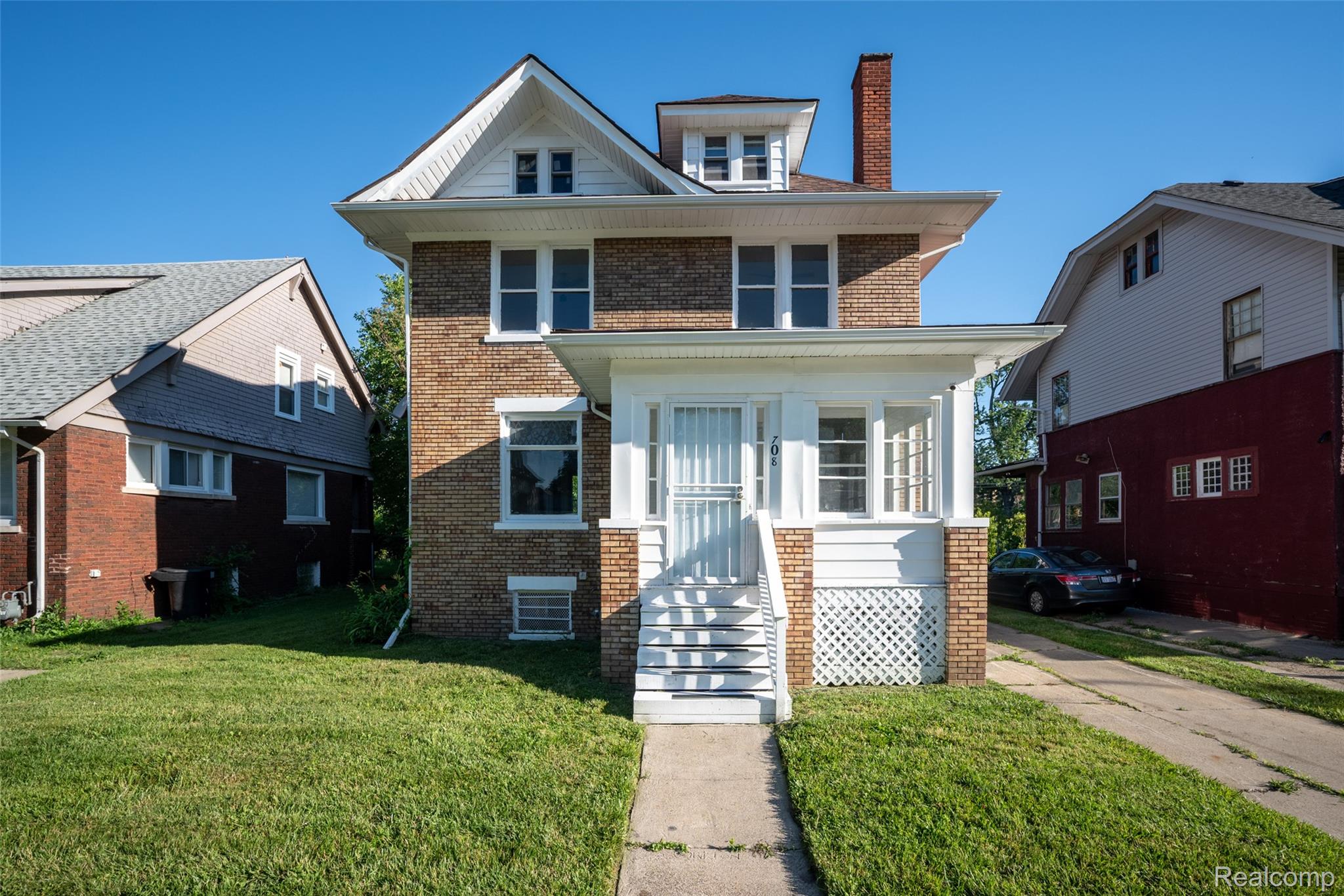 708, Webb, Detroit, Michigan, 48202