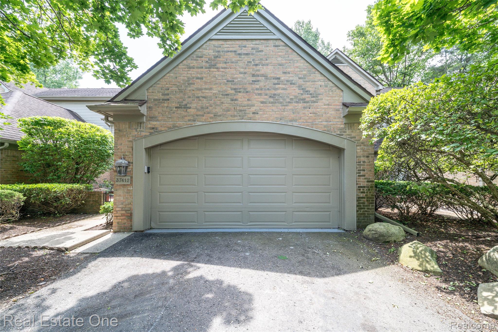 37412, Legends Trail, Farmington, Michigan, 48331