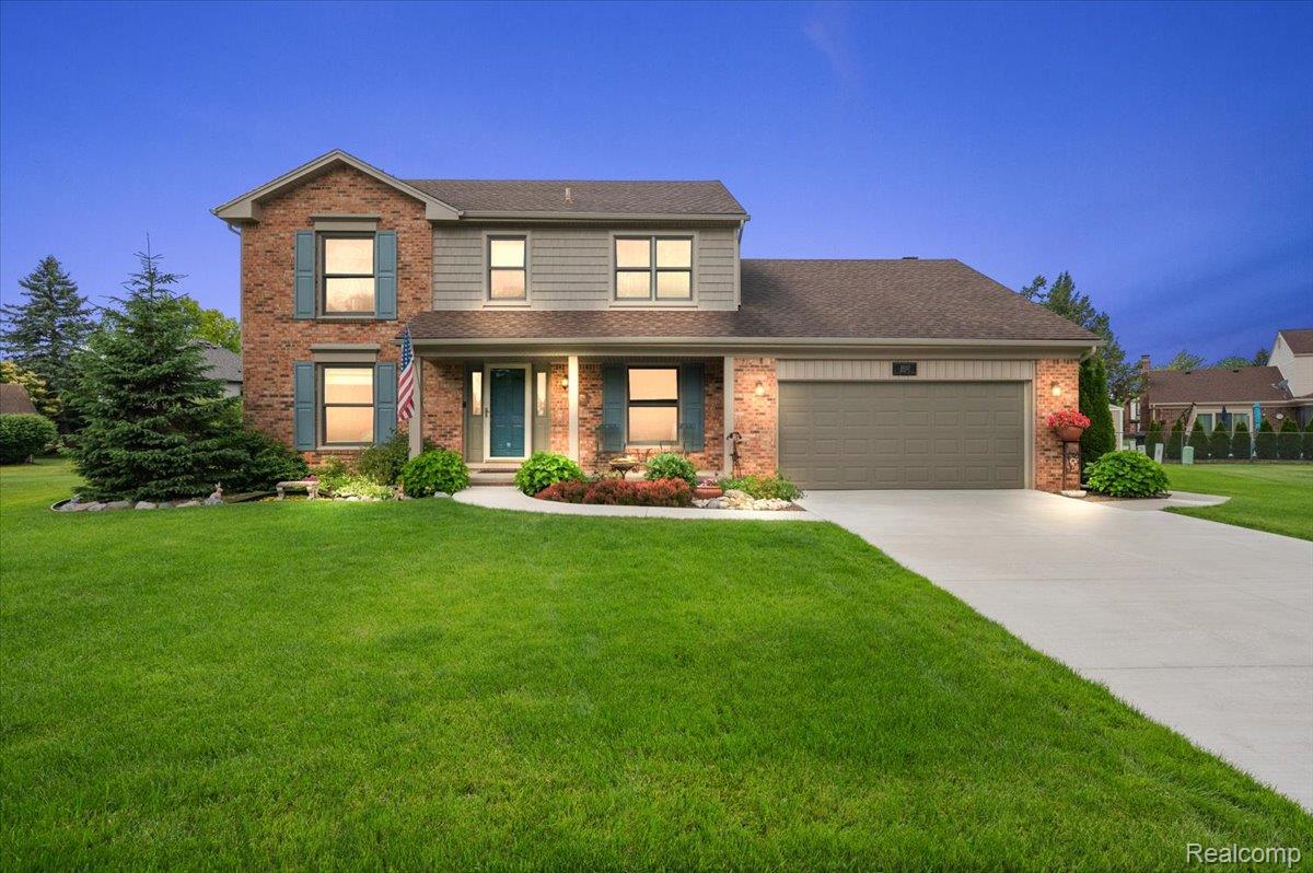 20157, Whitby, Livonia, Michigan, 48152