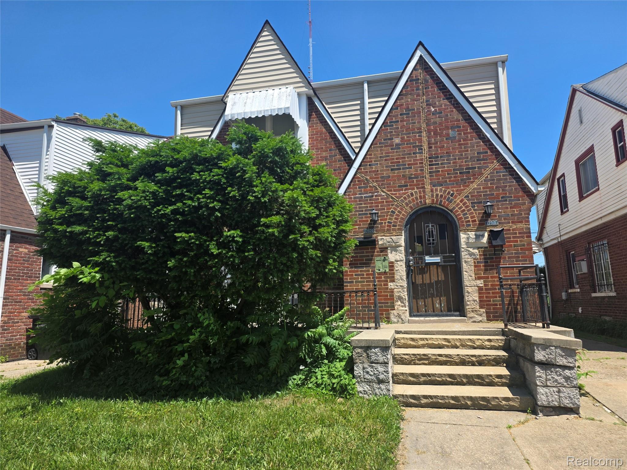 13918, Roselawn, #1, Detroit, Michigan, 48238