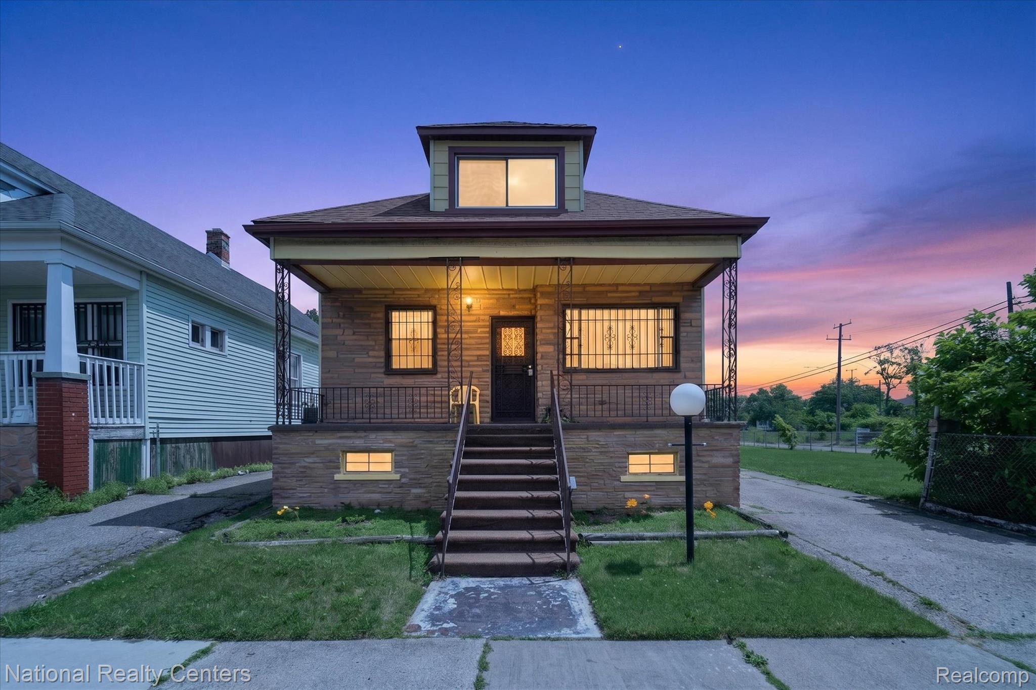 13814, Newbern, Hamtramck, Michigan, 48212