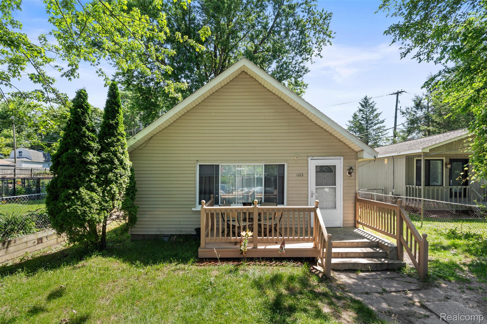1325, Lake, Novi, Michigan, 48377