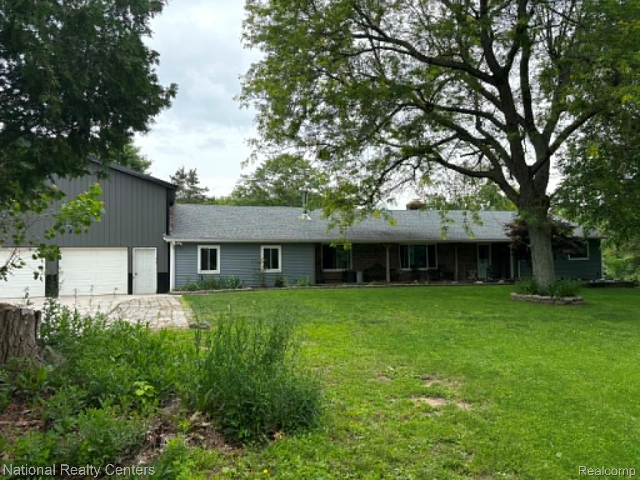 1330, Brauer, Oxford, Michigan, 48371