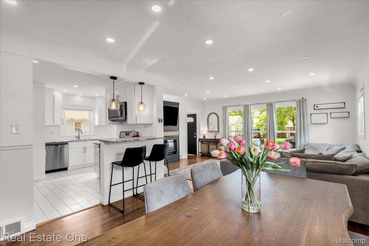 1511, Wilson, Royal Oak, Michigan, 48067