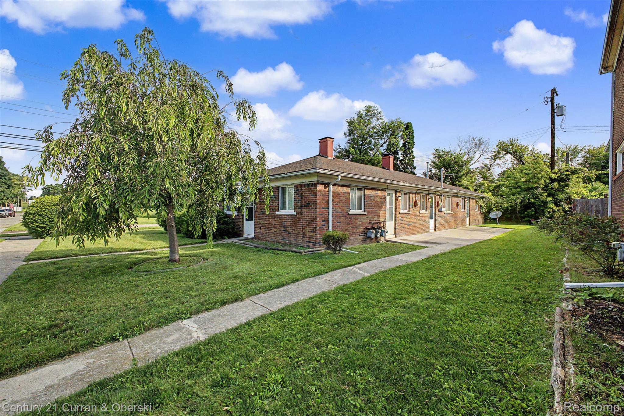 1432, Charter, Lincoln Park, Michigan, 48146